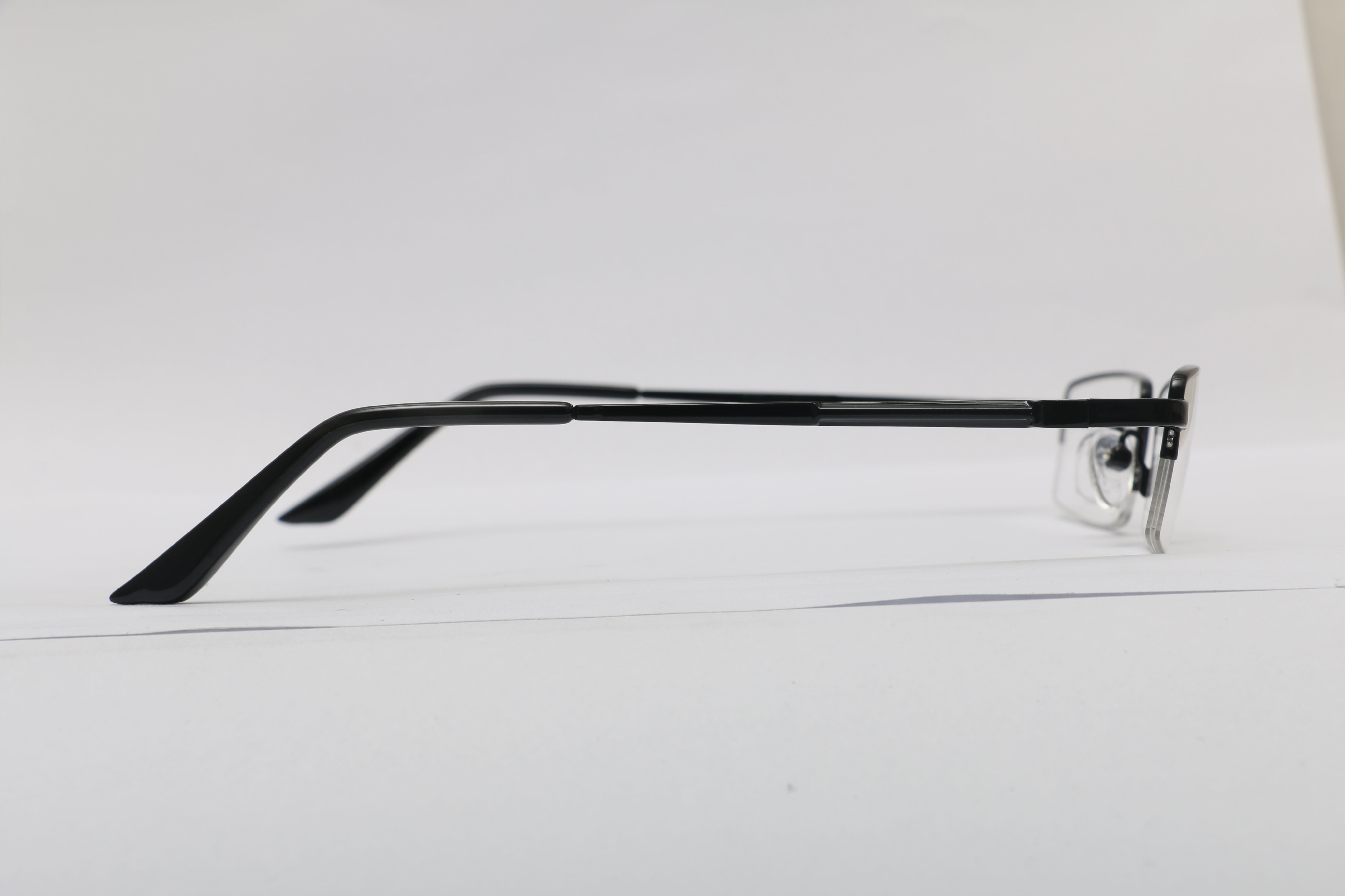 Eyeglasses for Men and Women 3D print model_7