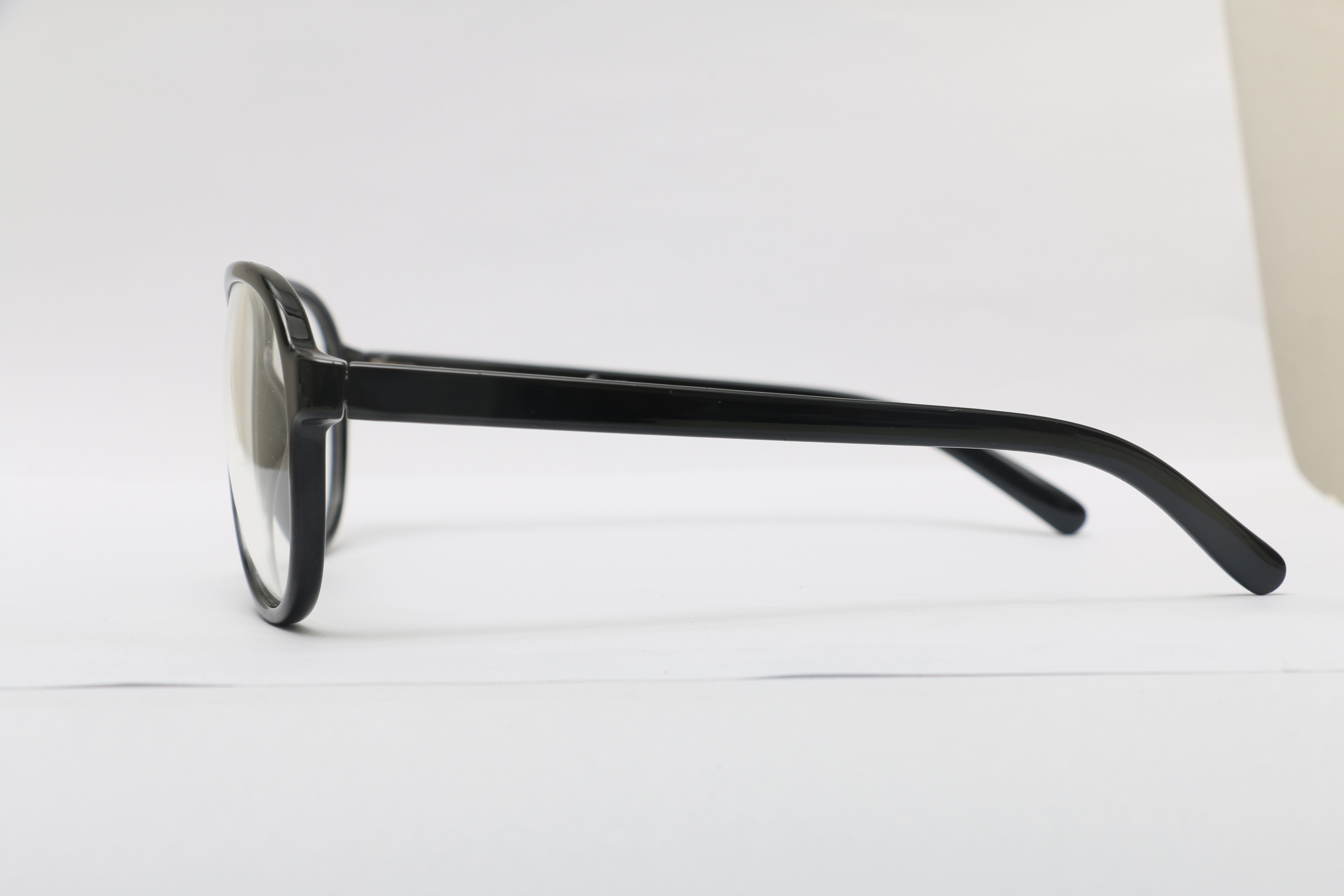 Eyeglasses for Men and Women 3D print model_5