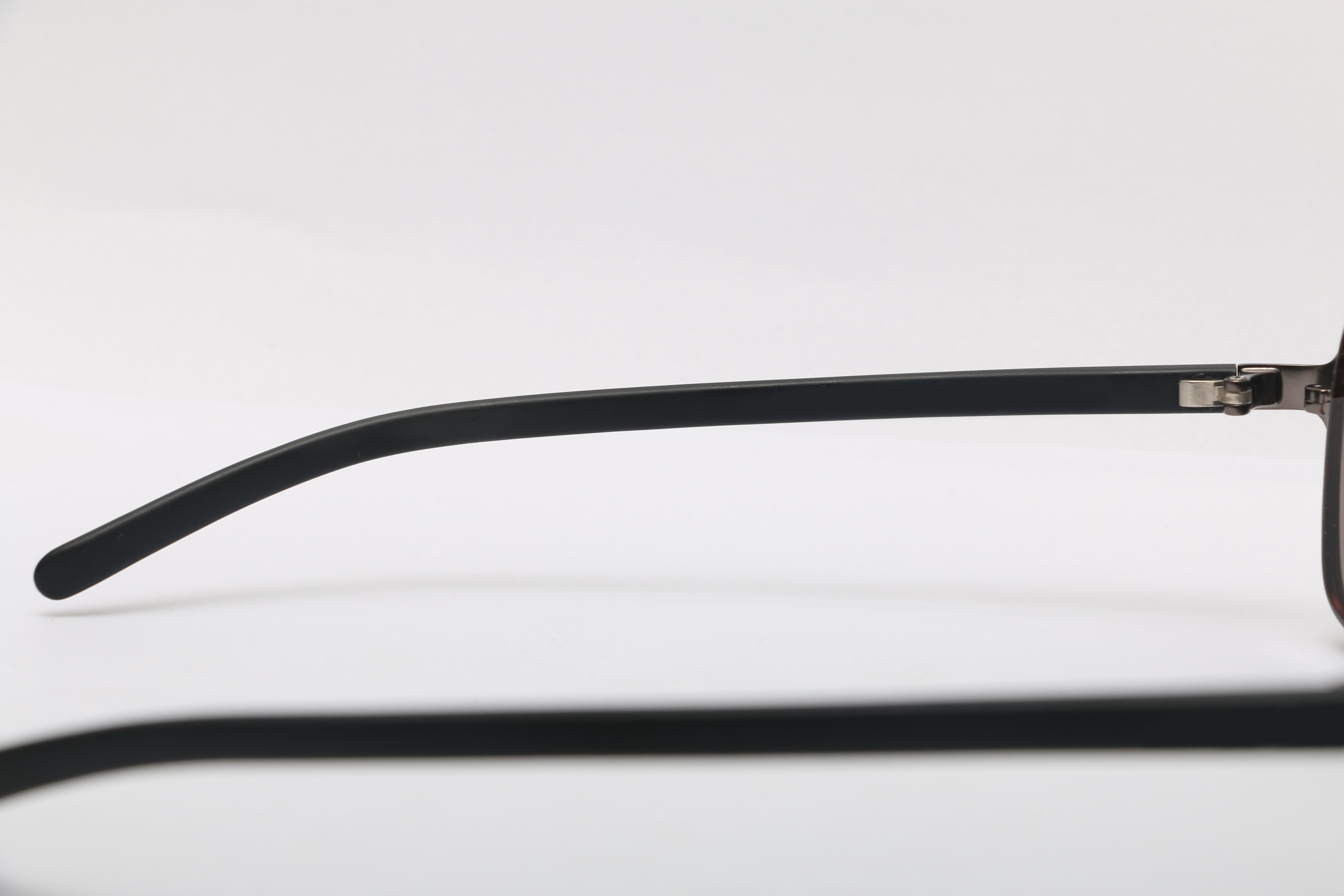 Eyeglasses for Men and Women 3D print model_16