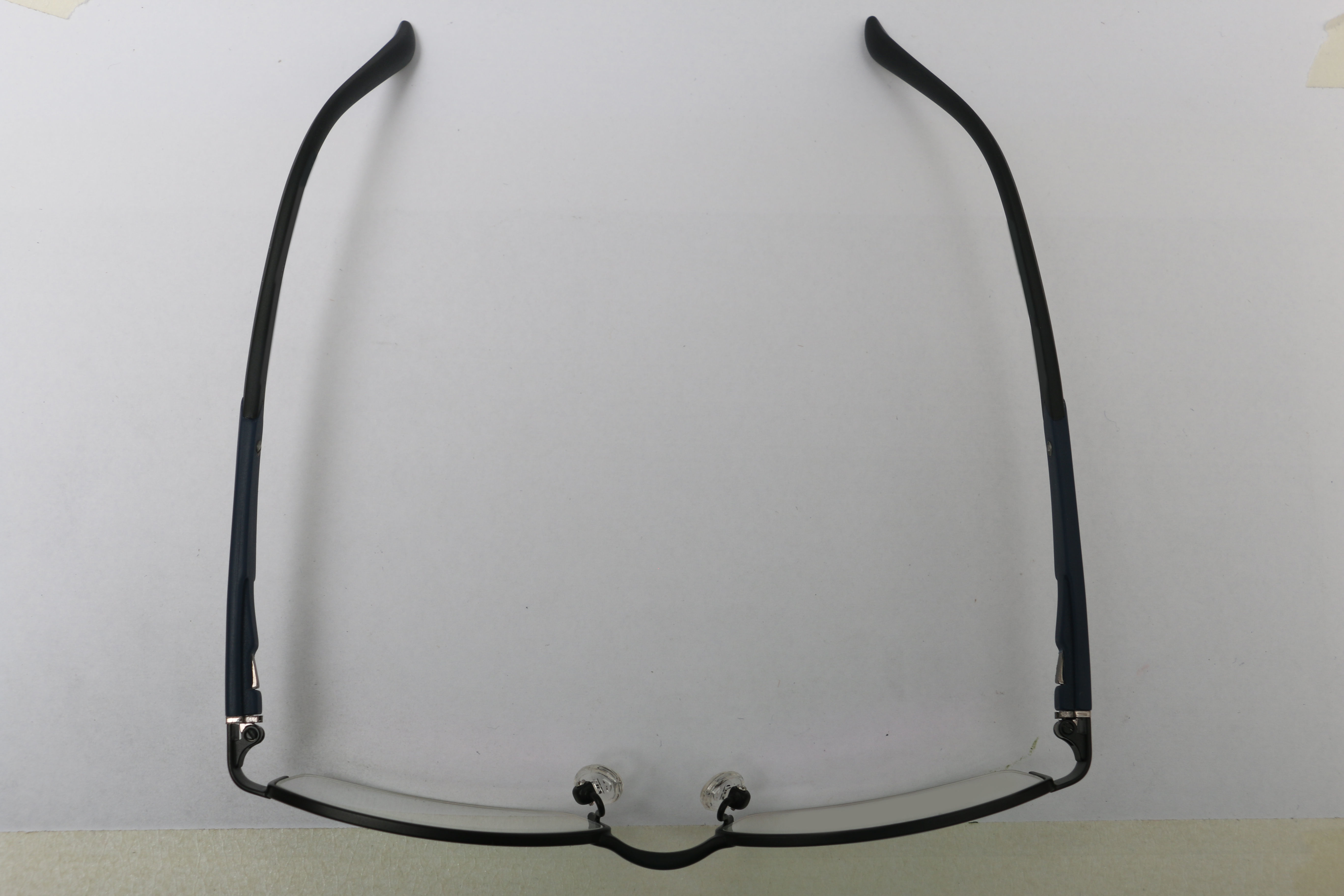 Eyeglasses for Men and Women 3D print model_9