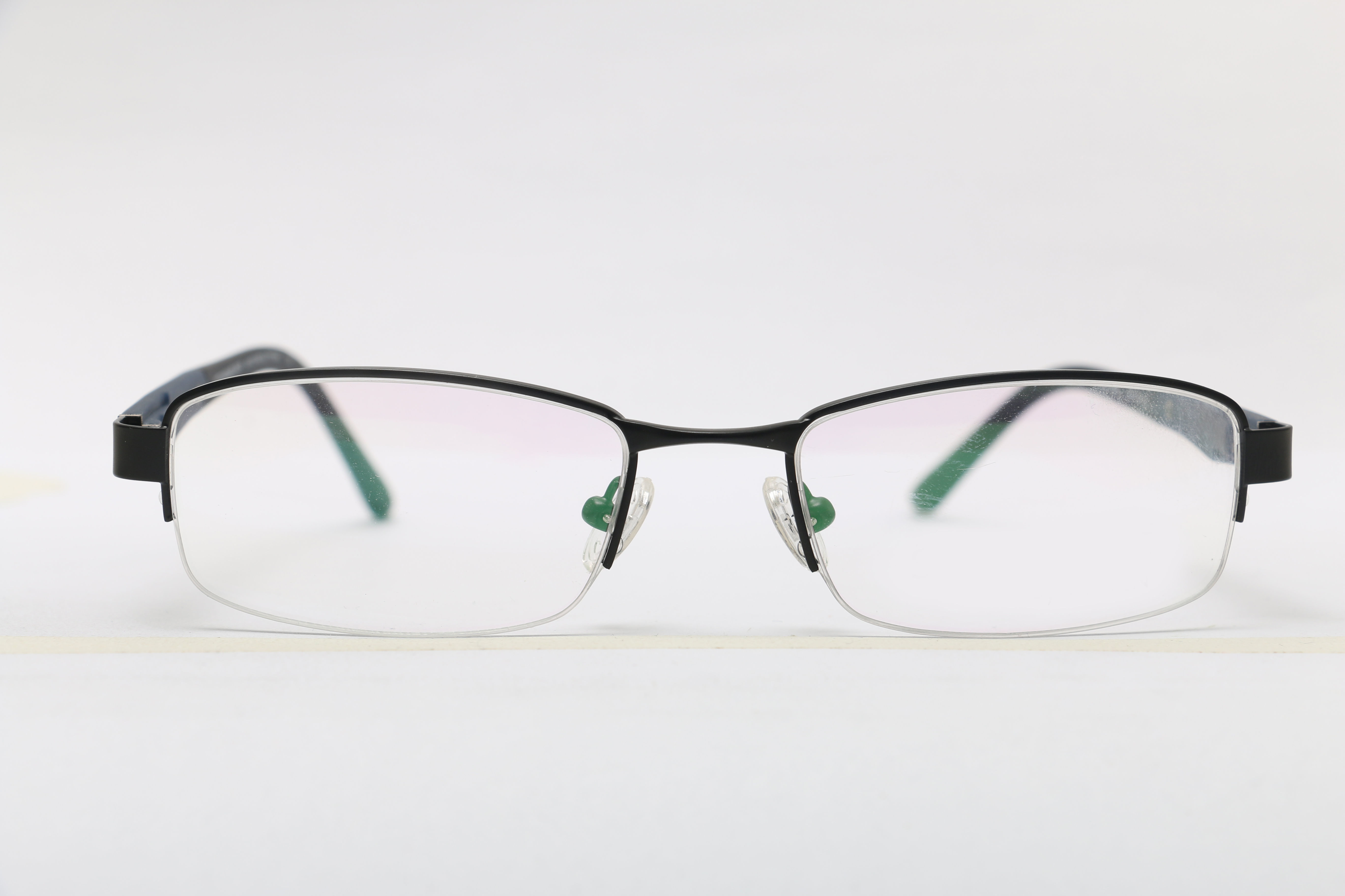 Eyeglasses for Men and Women 3D print model_5