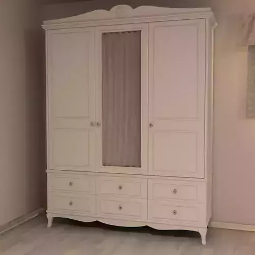 Girls room closet