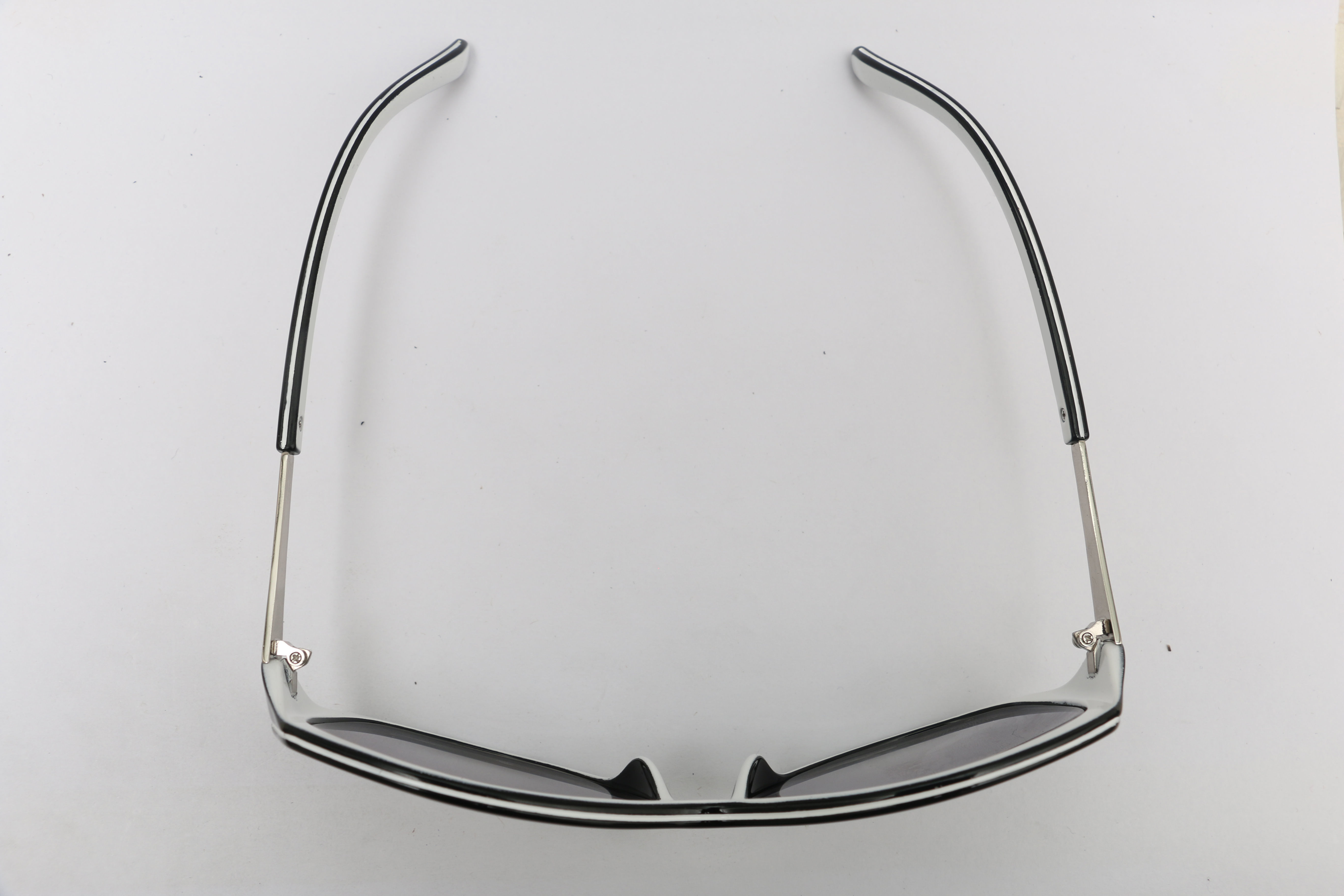 Eyeglasses for Men and Women 3D print model_19