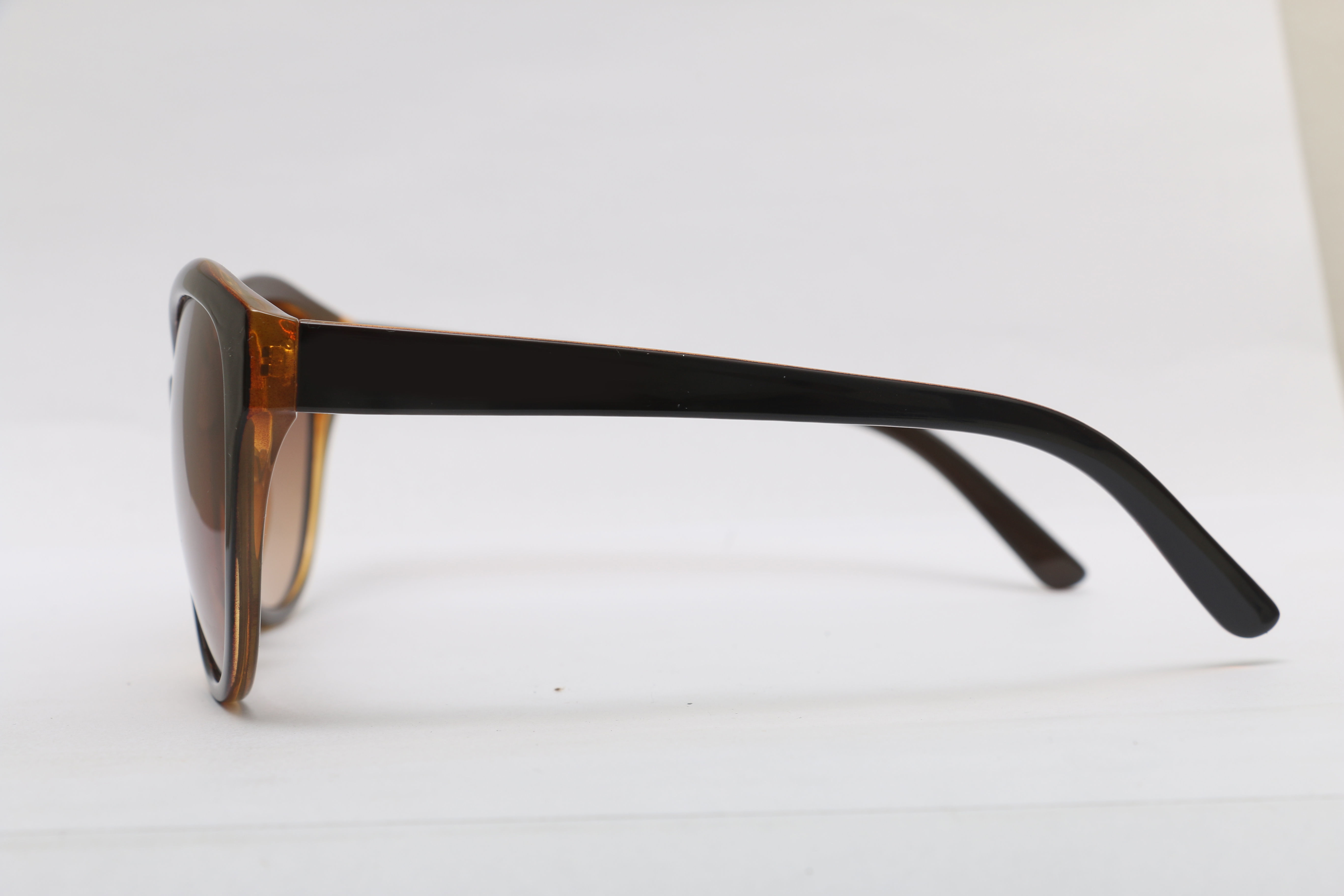Eyeglasses for Men and Women 3D print model_26