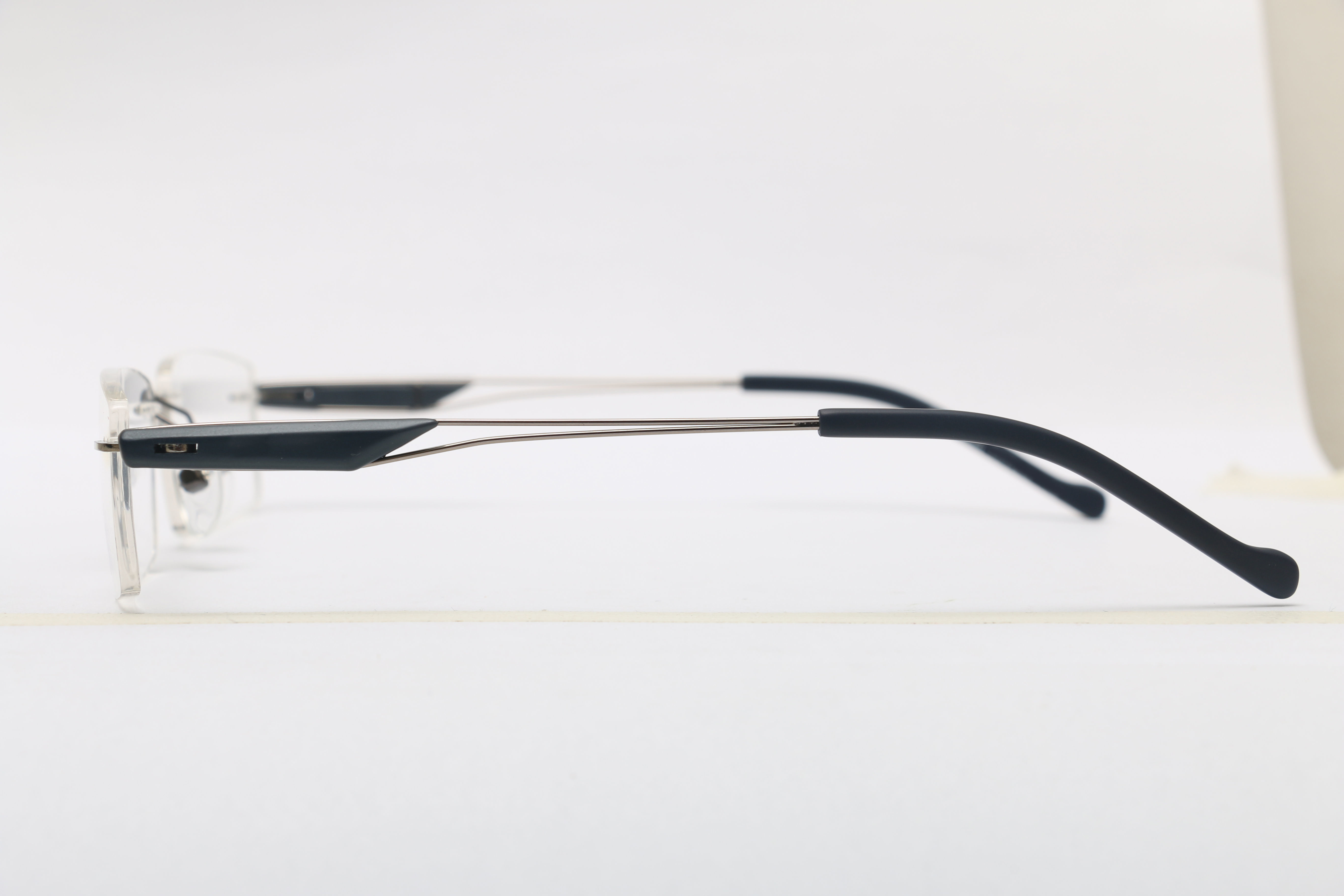 Eyeglasses for Men and Women 3D print model_5