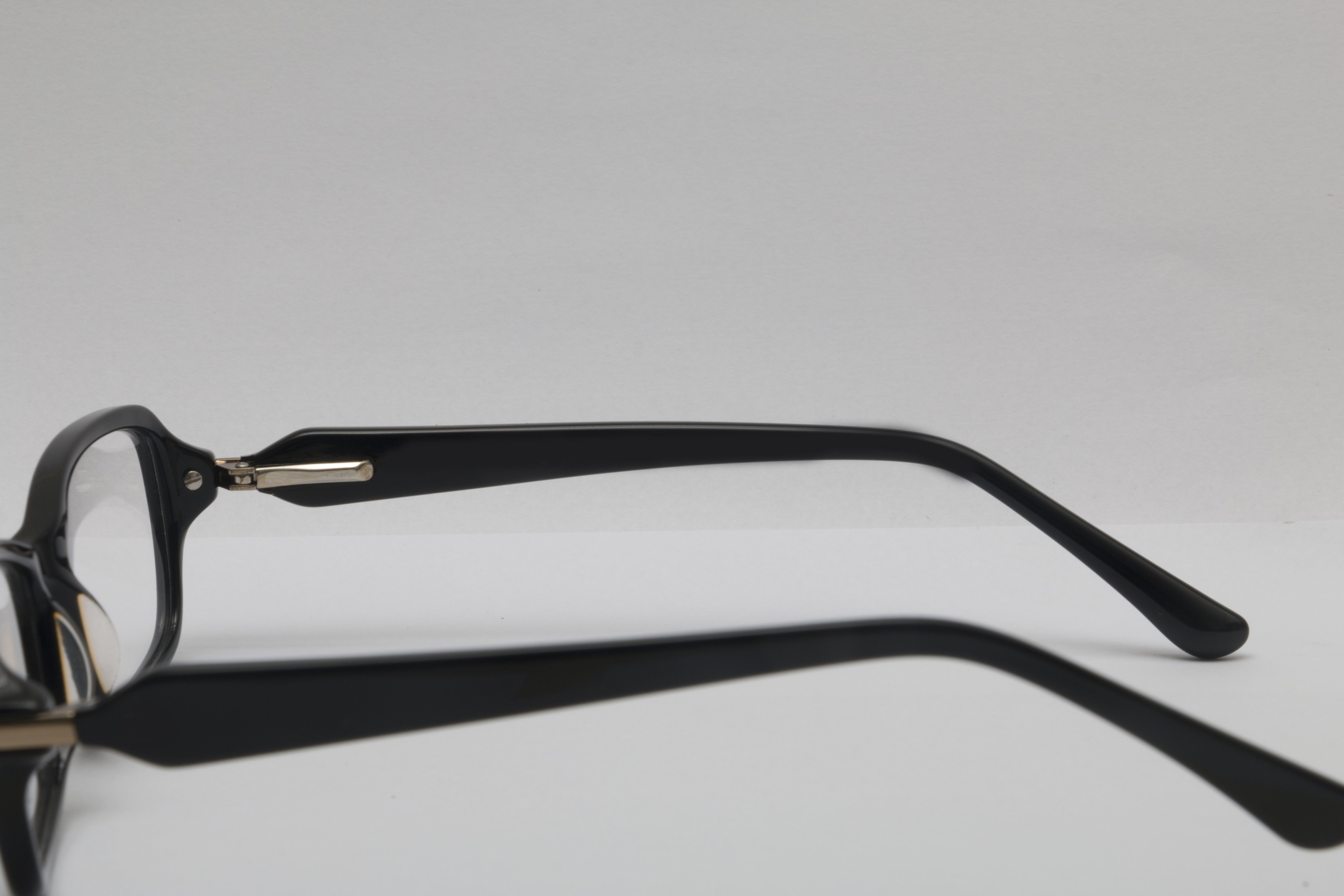 Eyeglasses for Men and Women 3D print model_7