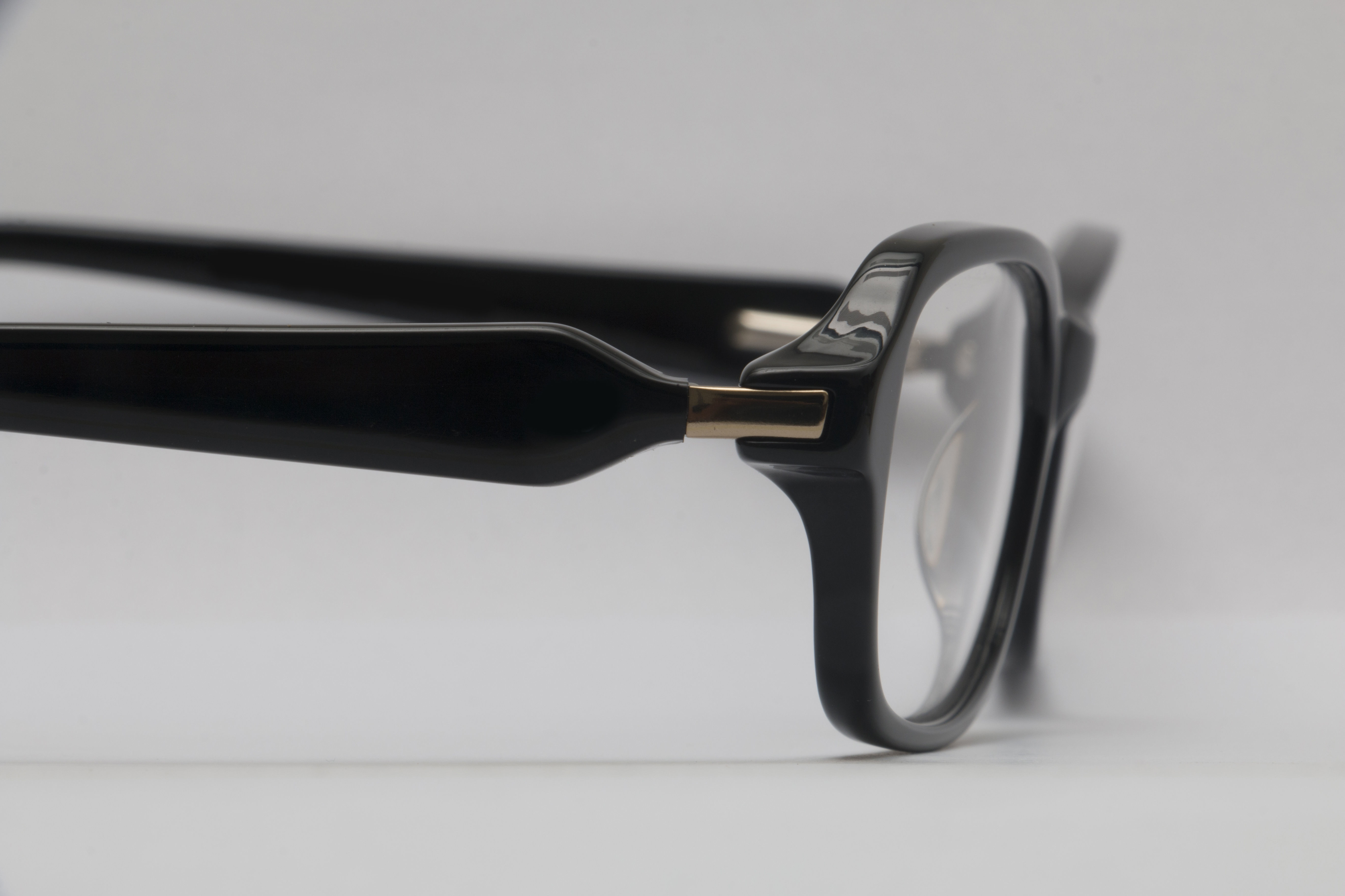 Eyeglasses for Men and Women 3D print model_14