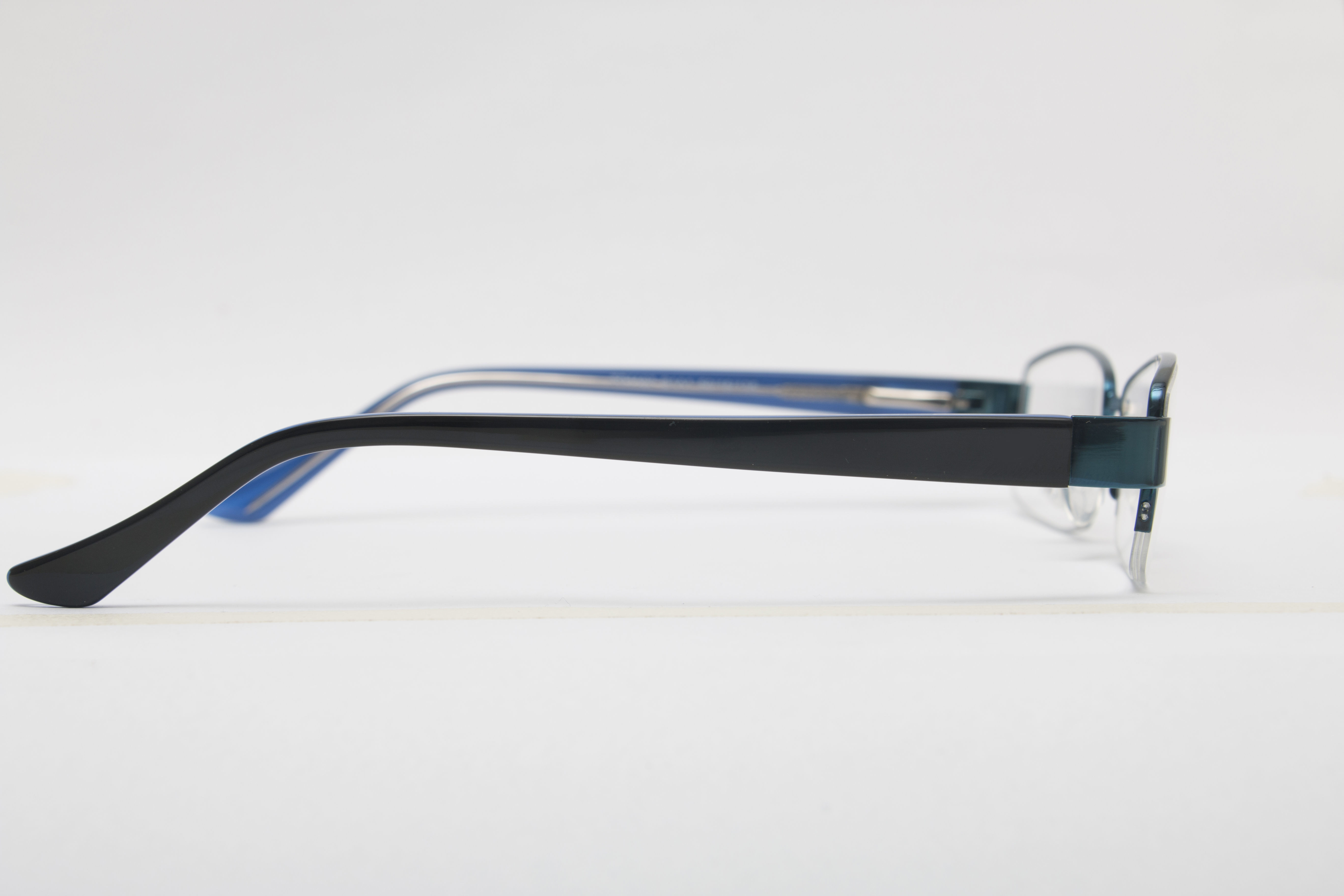 Eyeglasses for Men and Women 3D print model_17