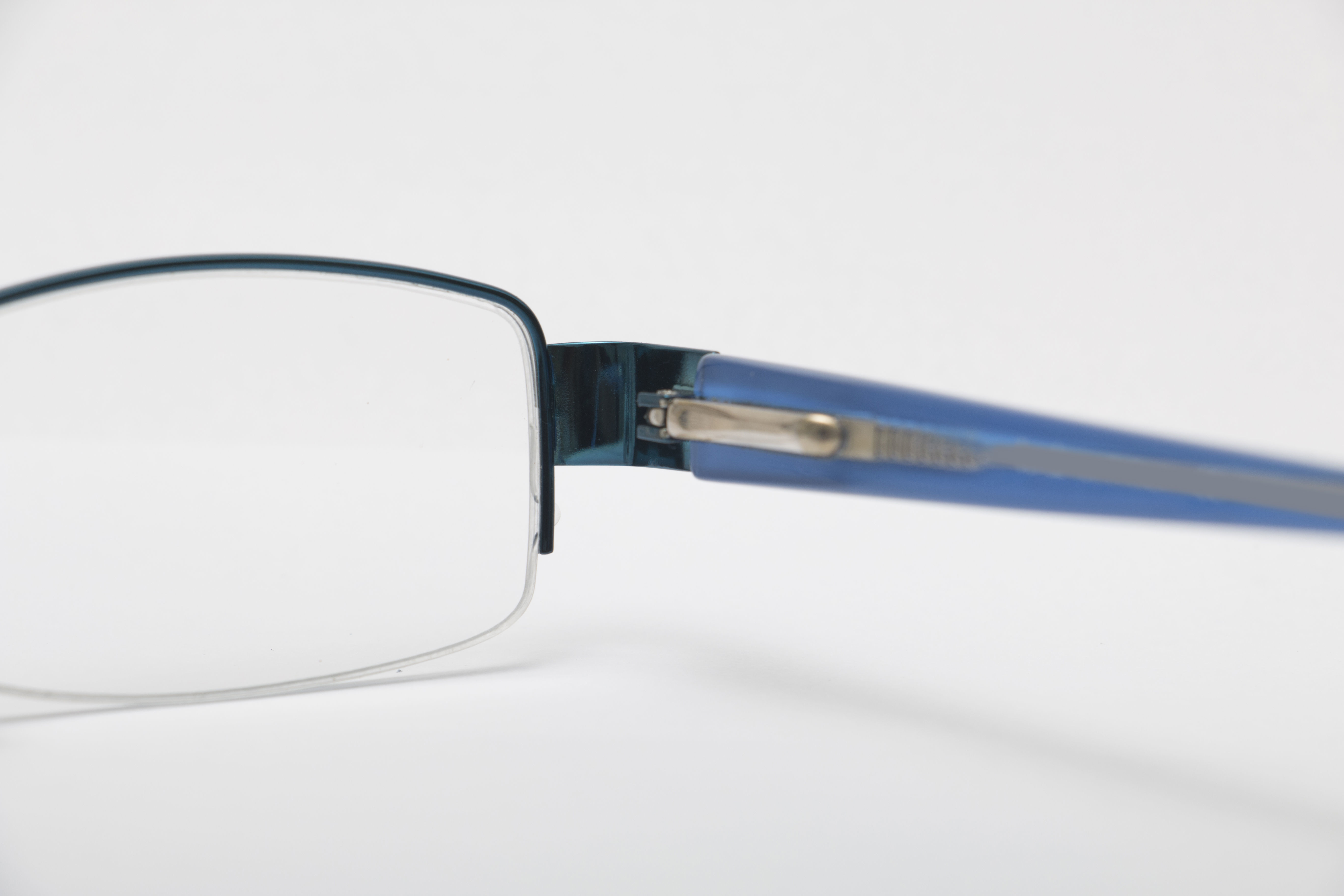Eyeglasses for Men and Women 3D print model_14