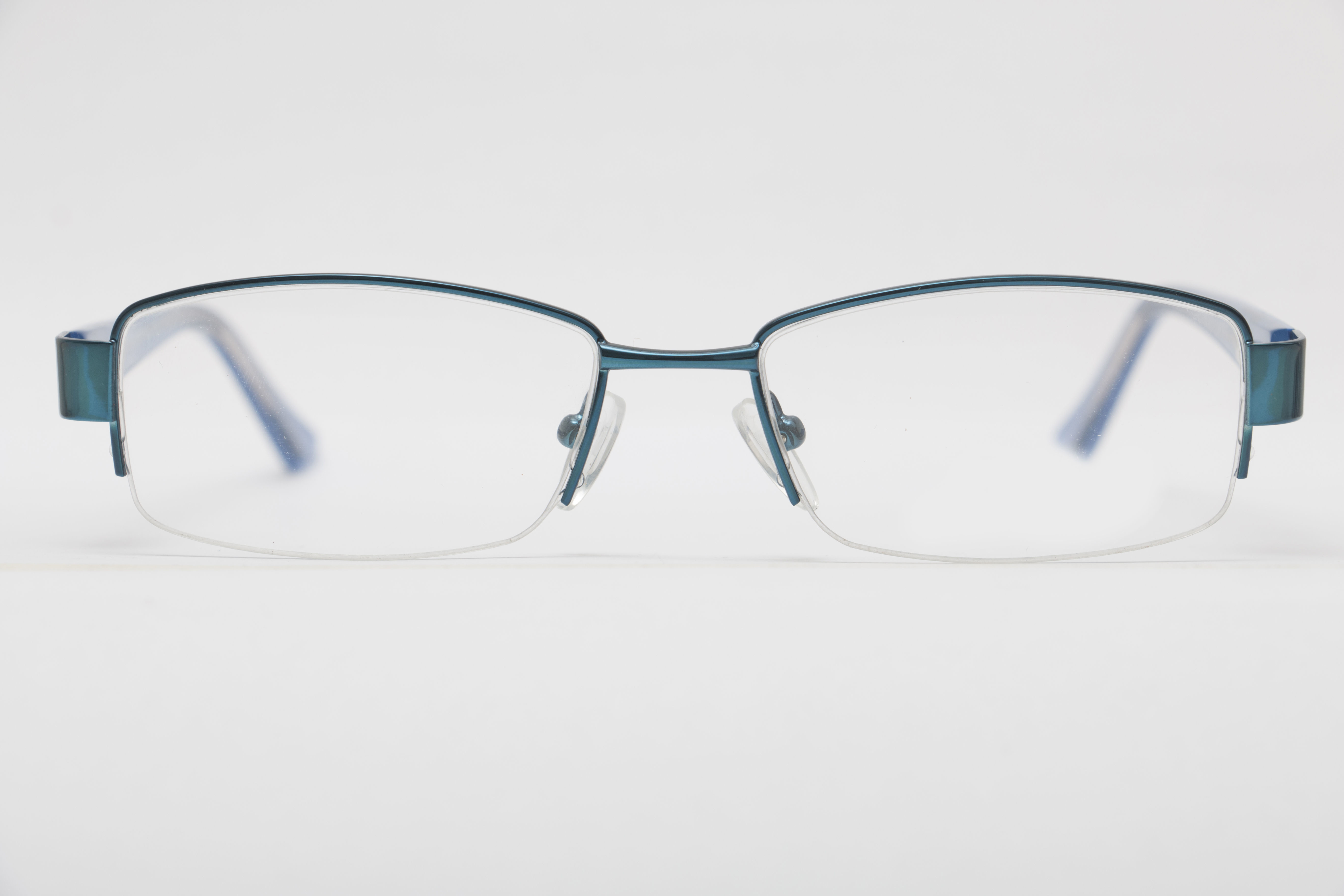 Eyeglasses for Men and Women 3D print model_10