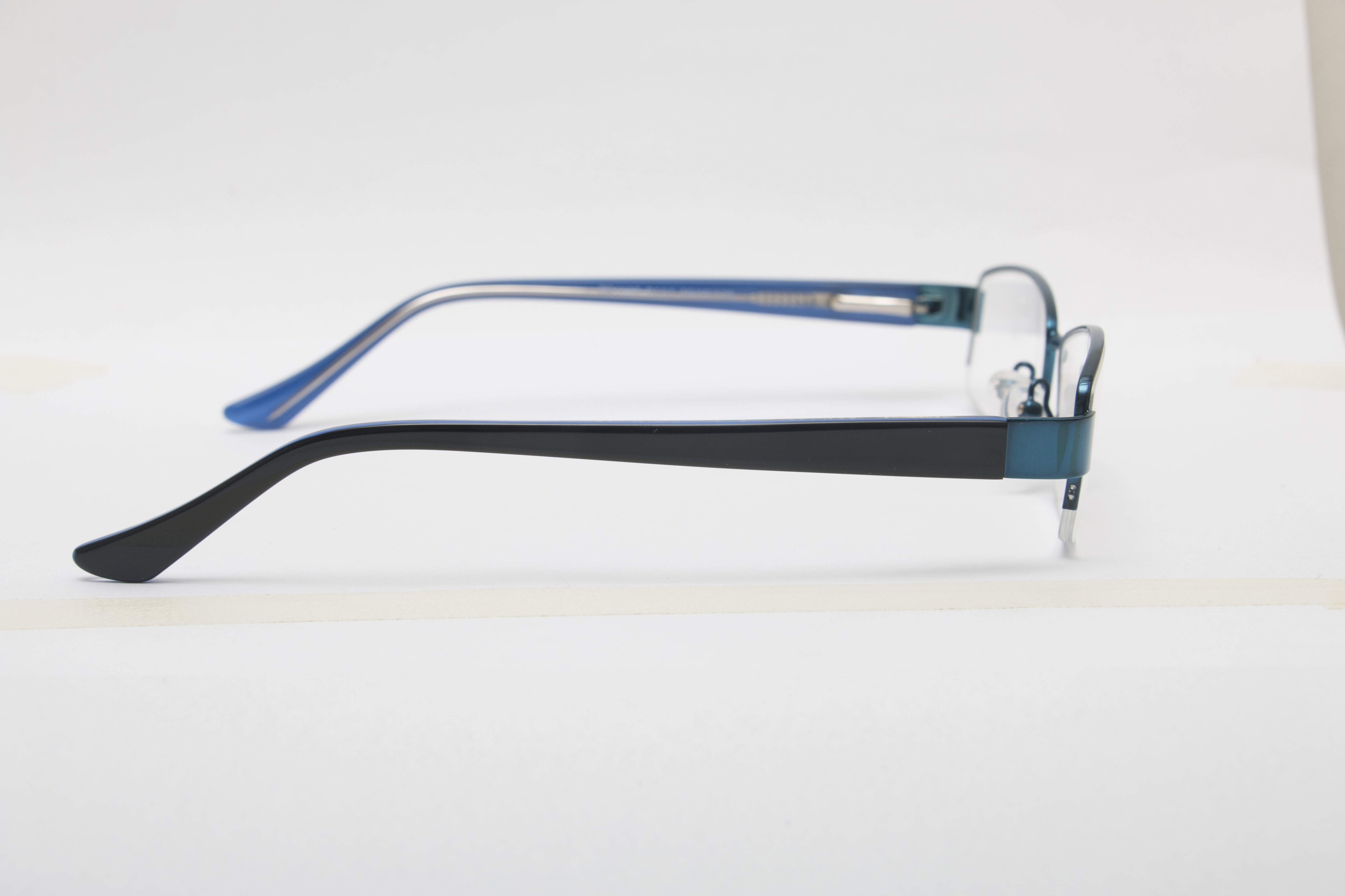 Eyeglasses for Men and Women 3D print model_6