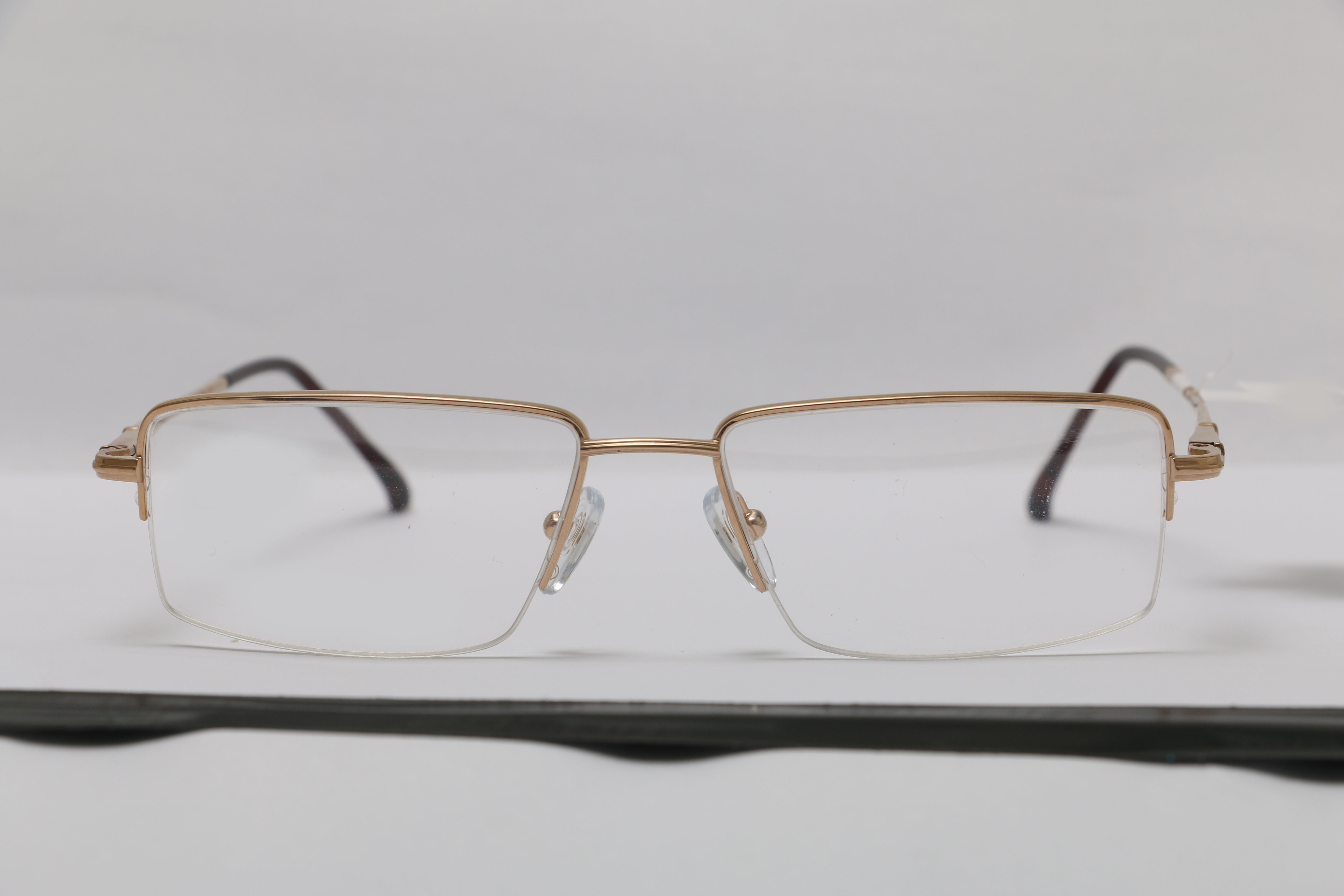 Eyeglasses for Men and Women 3D print model_4