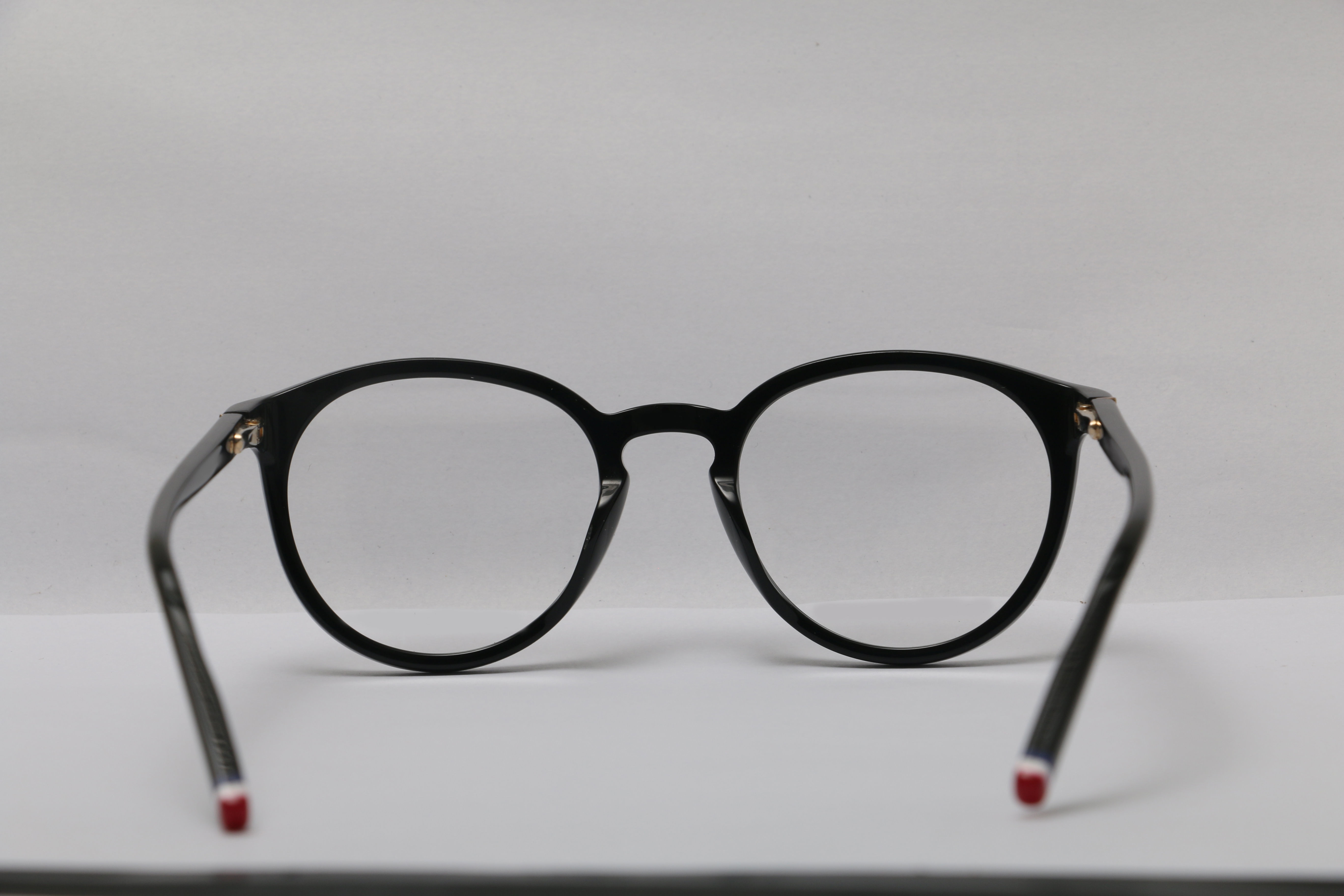Eyeglasses for Men and Women 3D print model_6