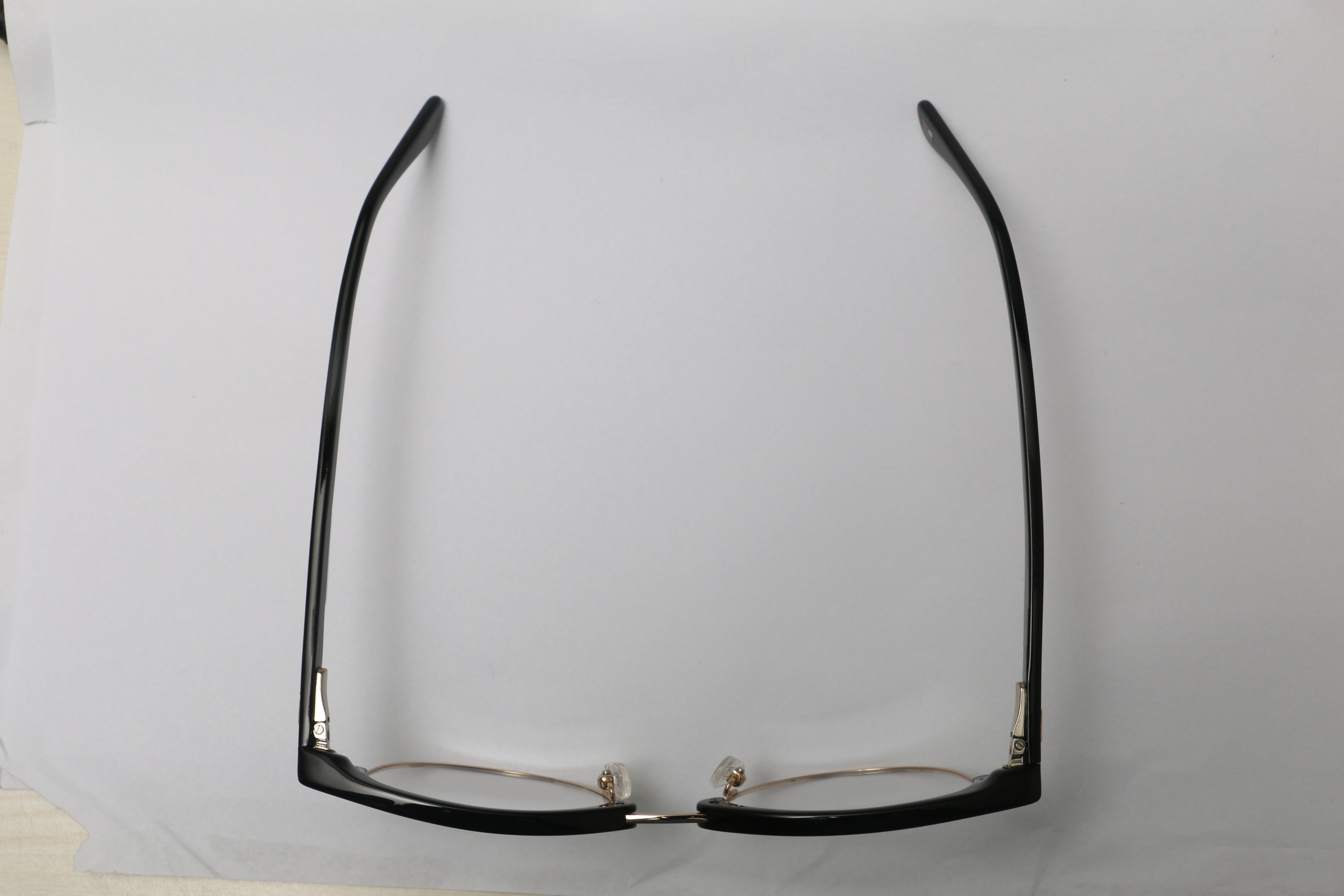 Eyeglasses for Men and Women 3D print model_8