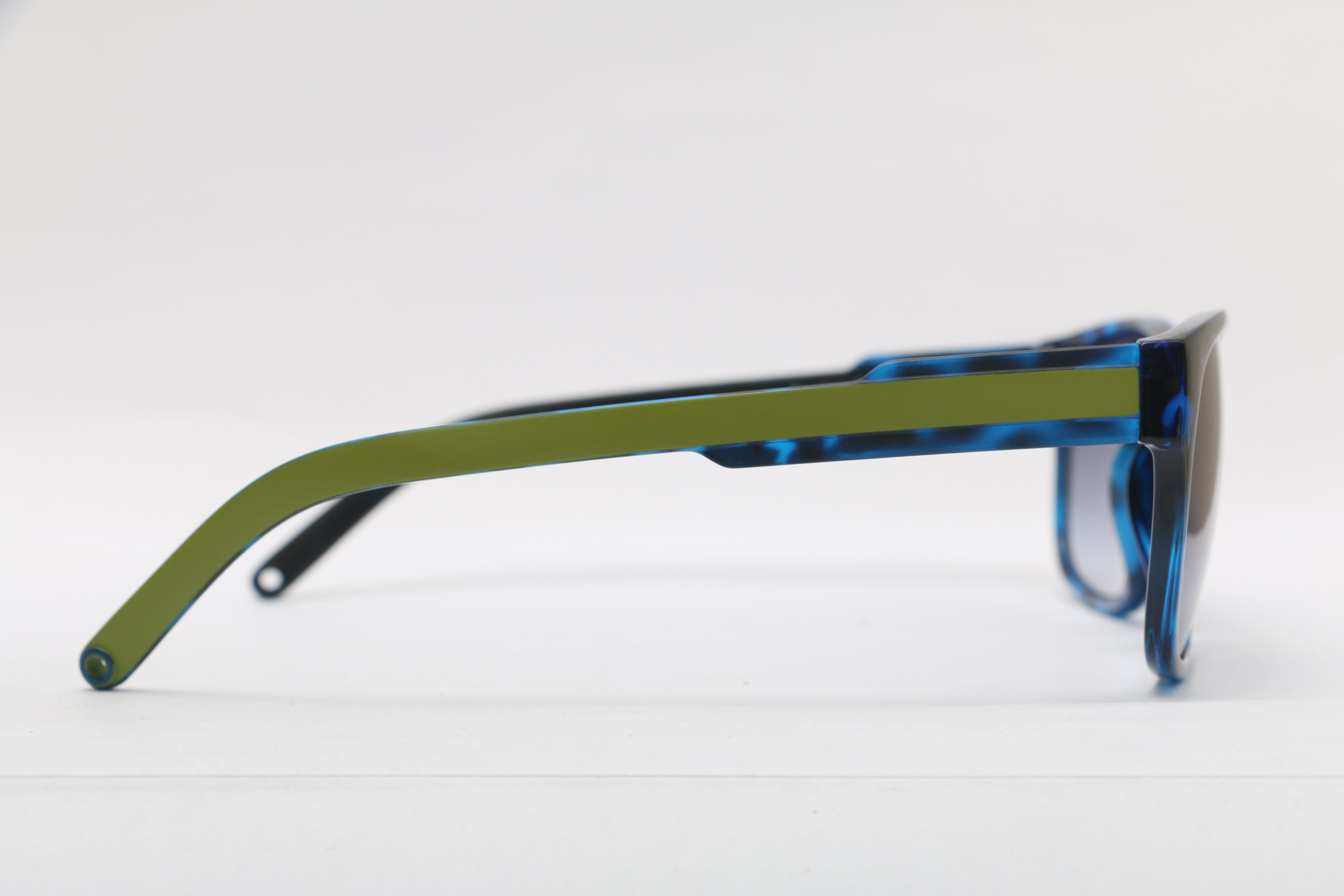 Eyeglasses for Men and Women 3D print model_18