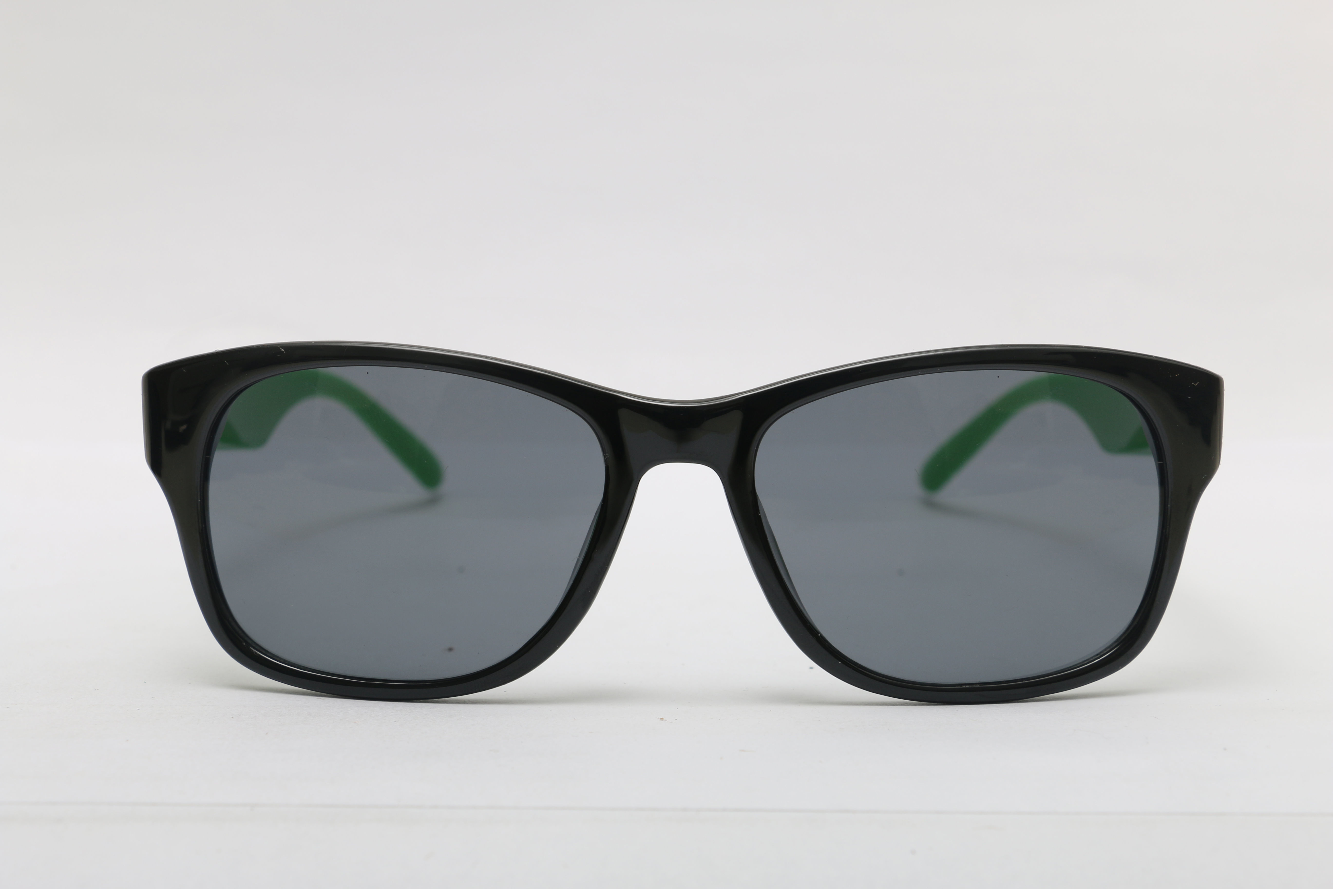 Eyeglasses for Men and Women 3D print model_18