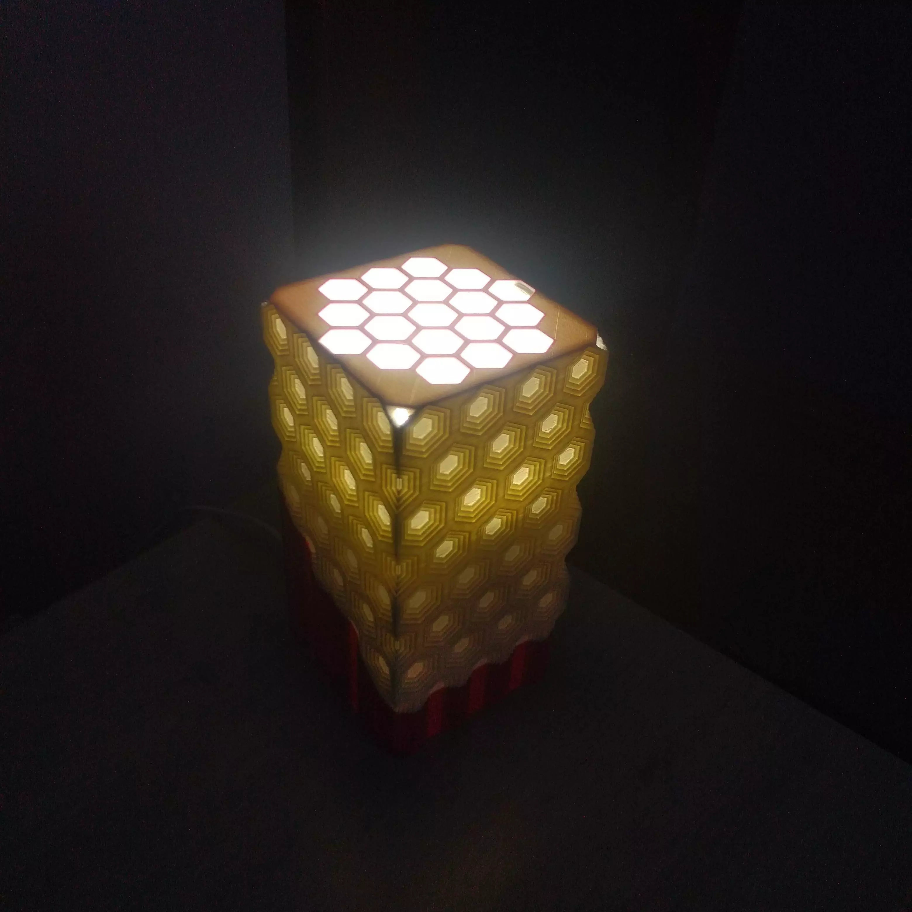 desk lamp hex  3D print model_0