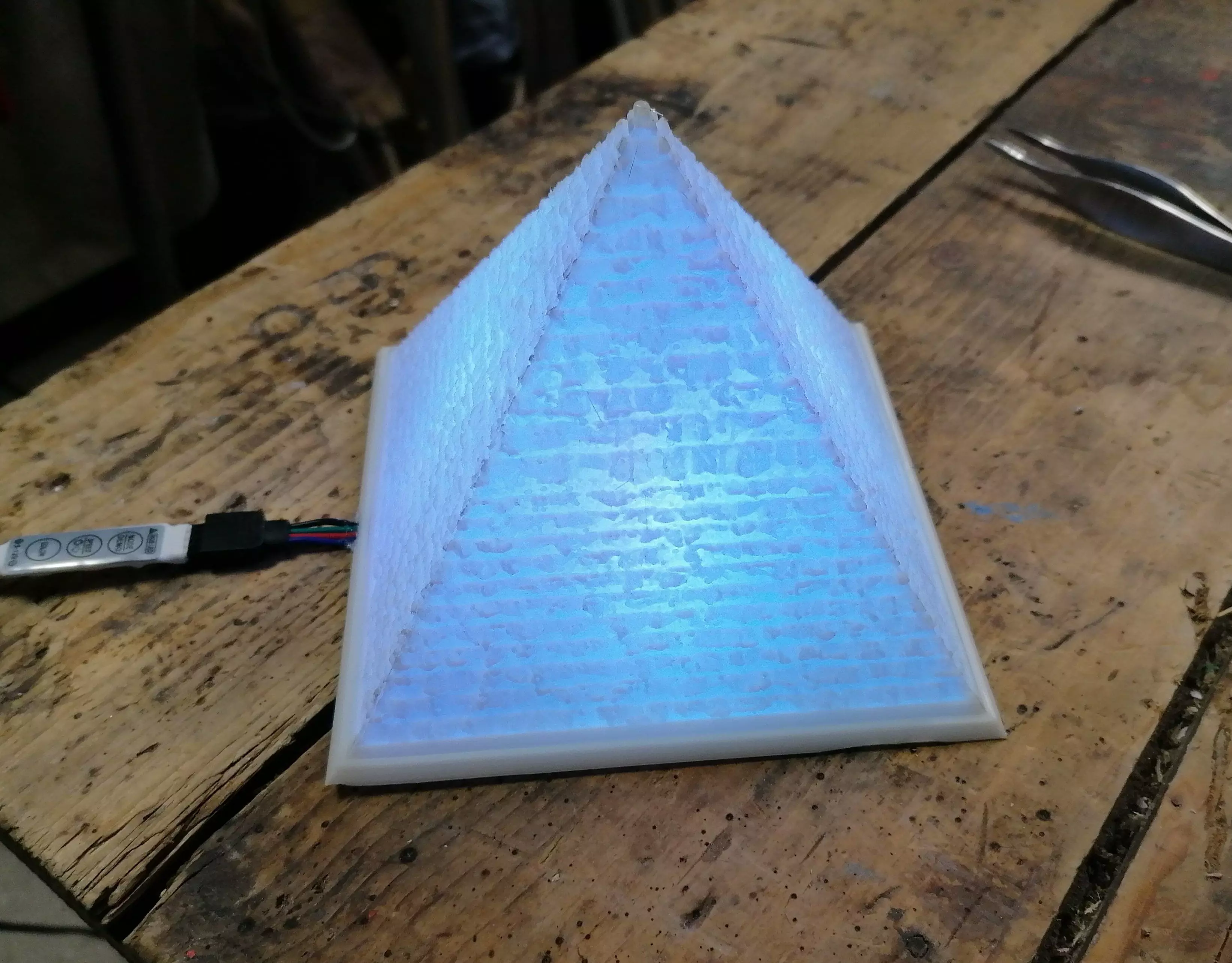 Pyramid litophane lamp 3D print model_0