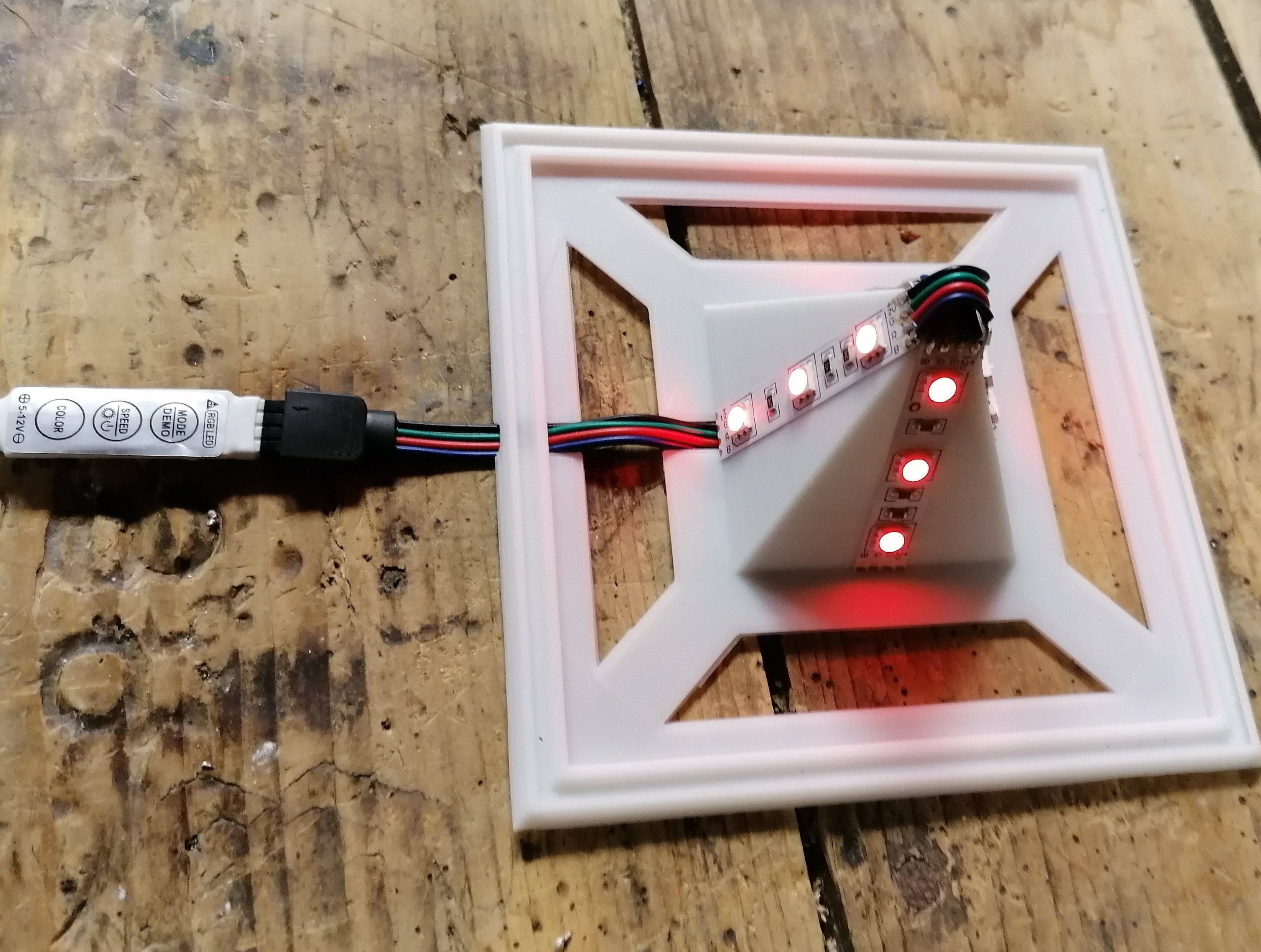 Pyramid litophane lamp 3D print model_3