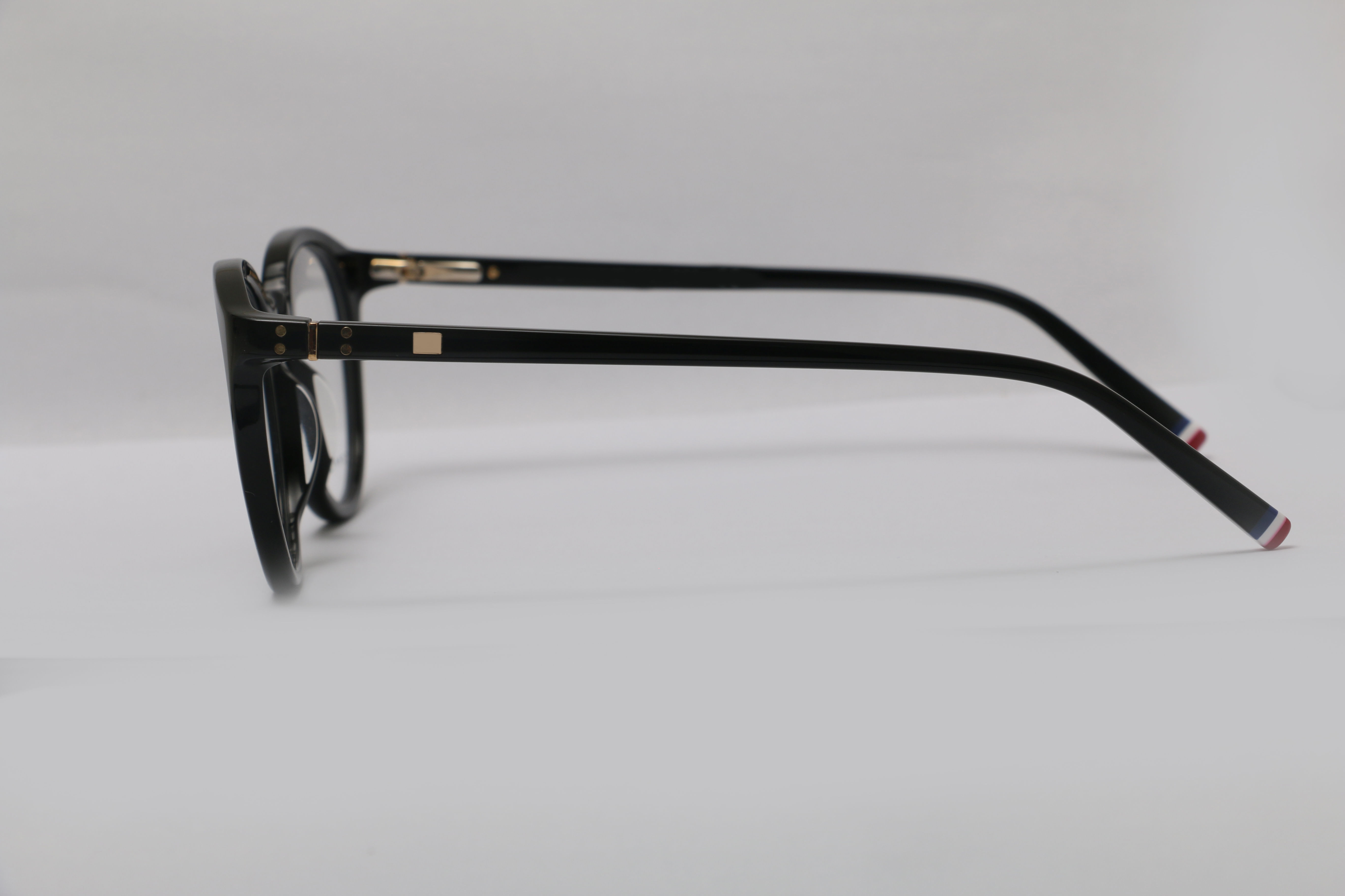 Eyeglasses for Men and Women 3D print model_5