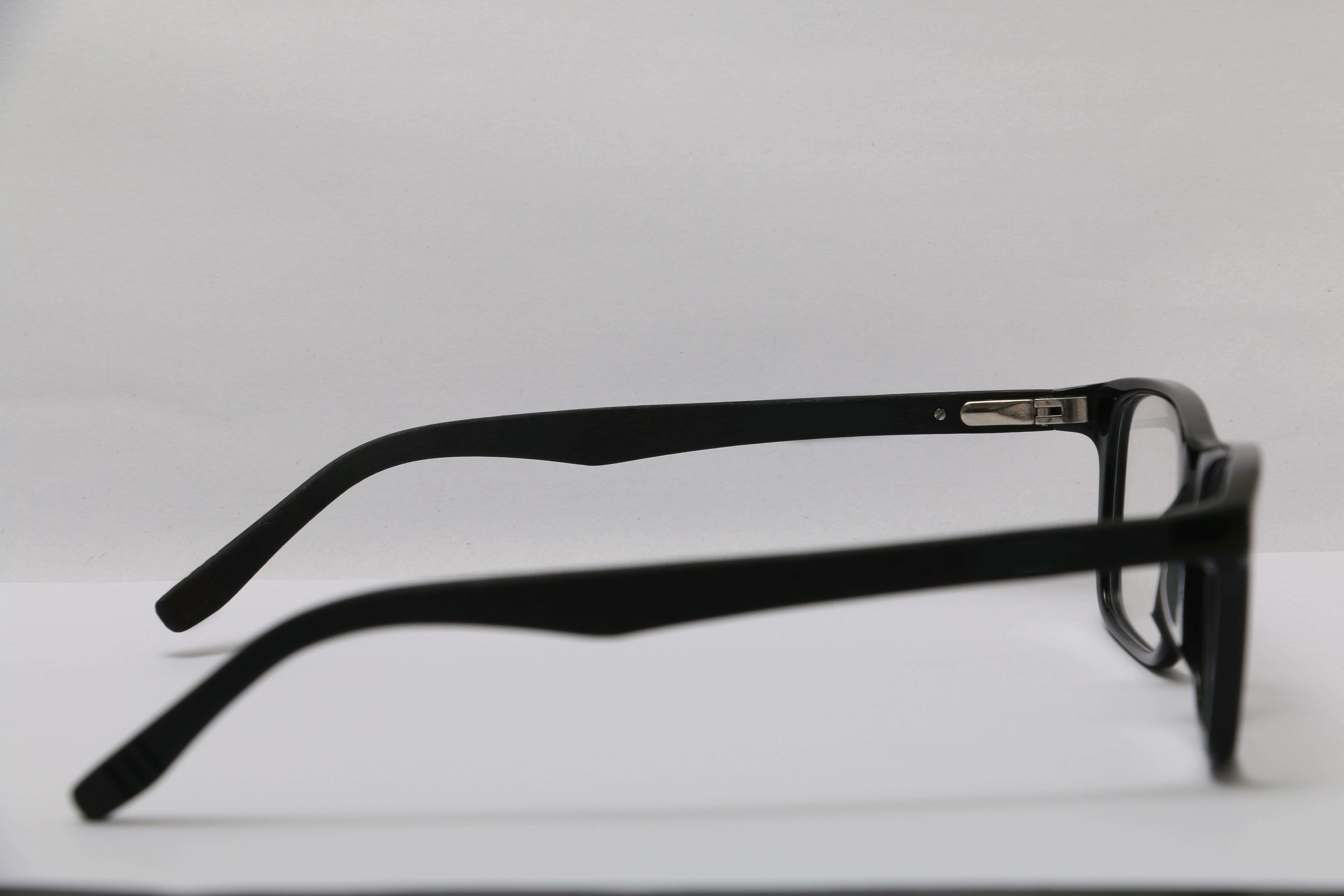 Eyeglasses for Men and Women 3D print model_7