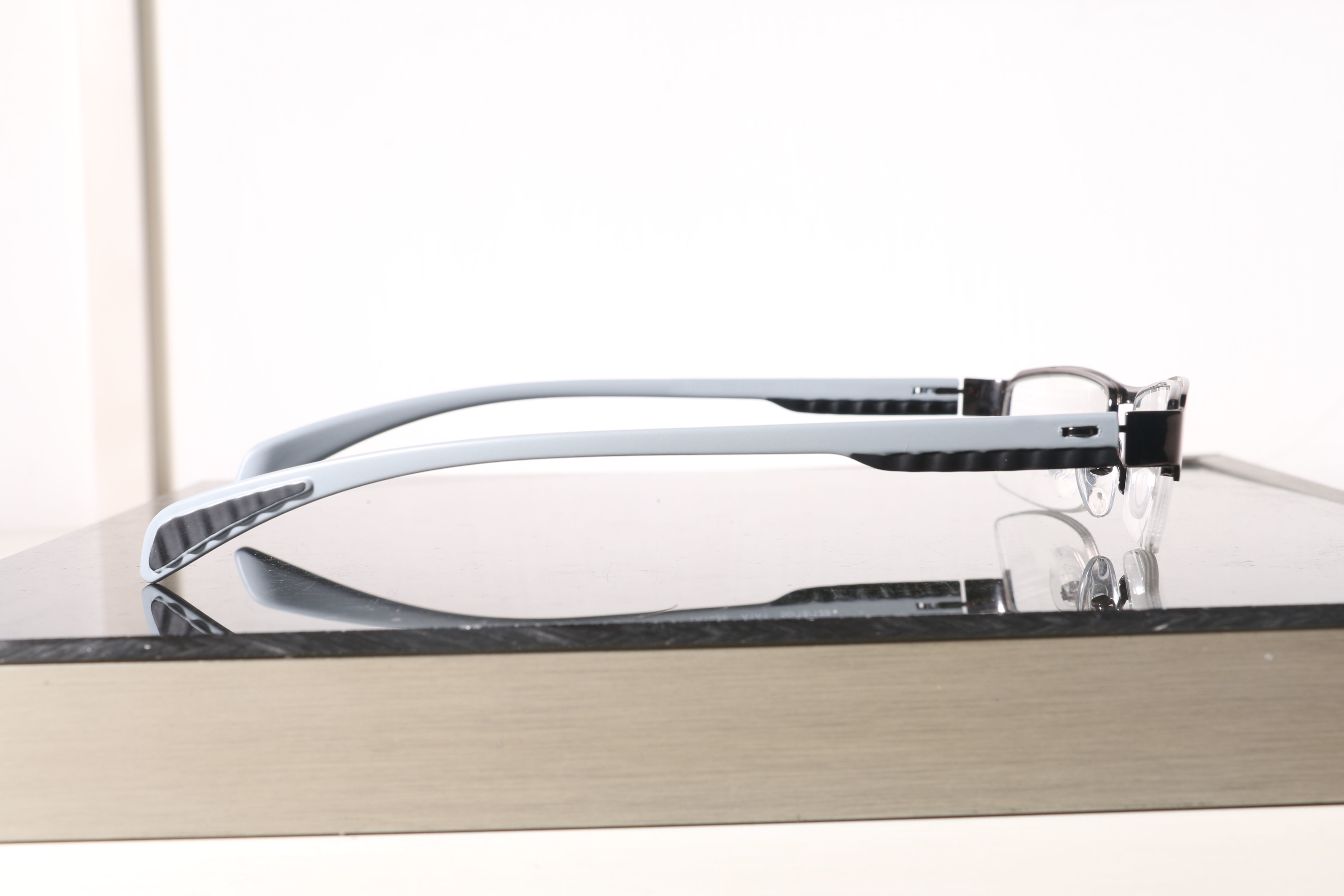 Eyeglasses for Men and Women 3D print model_7