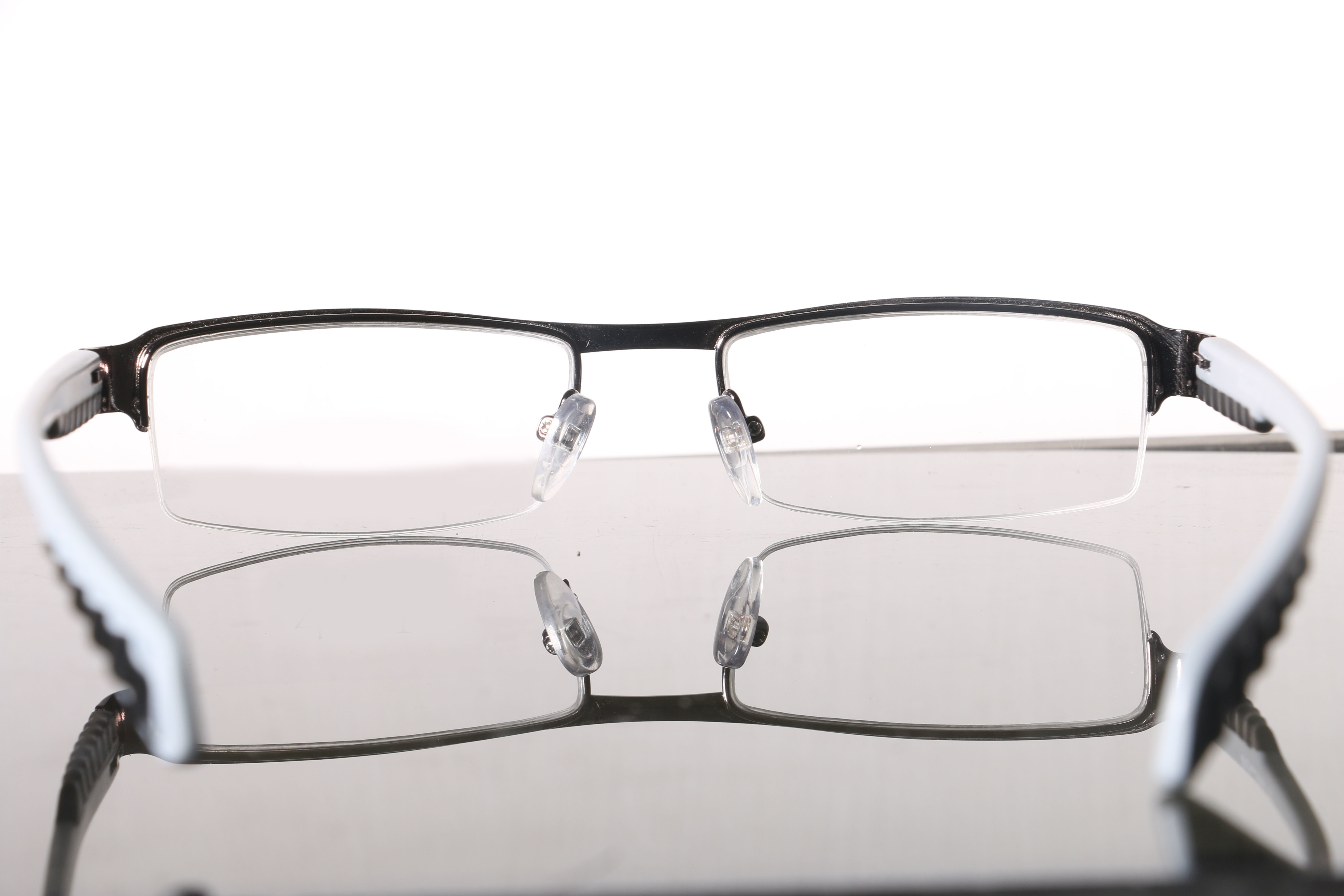 Eyeglasses for Men and Women 3D print model_6
