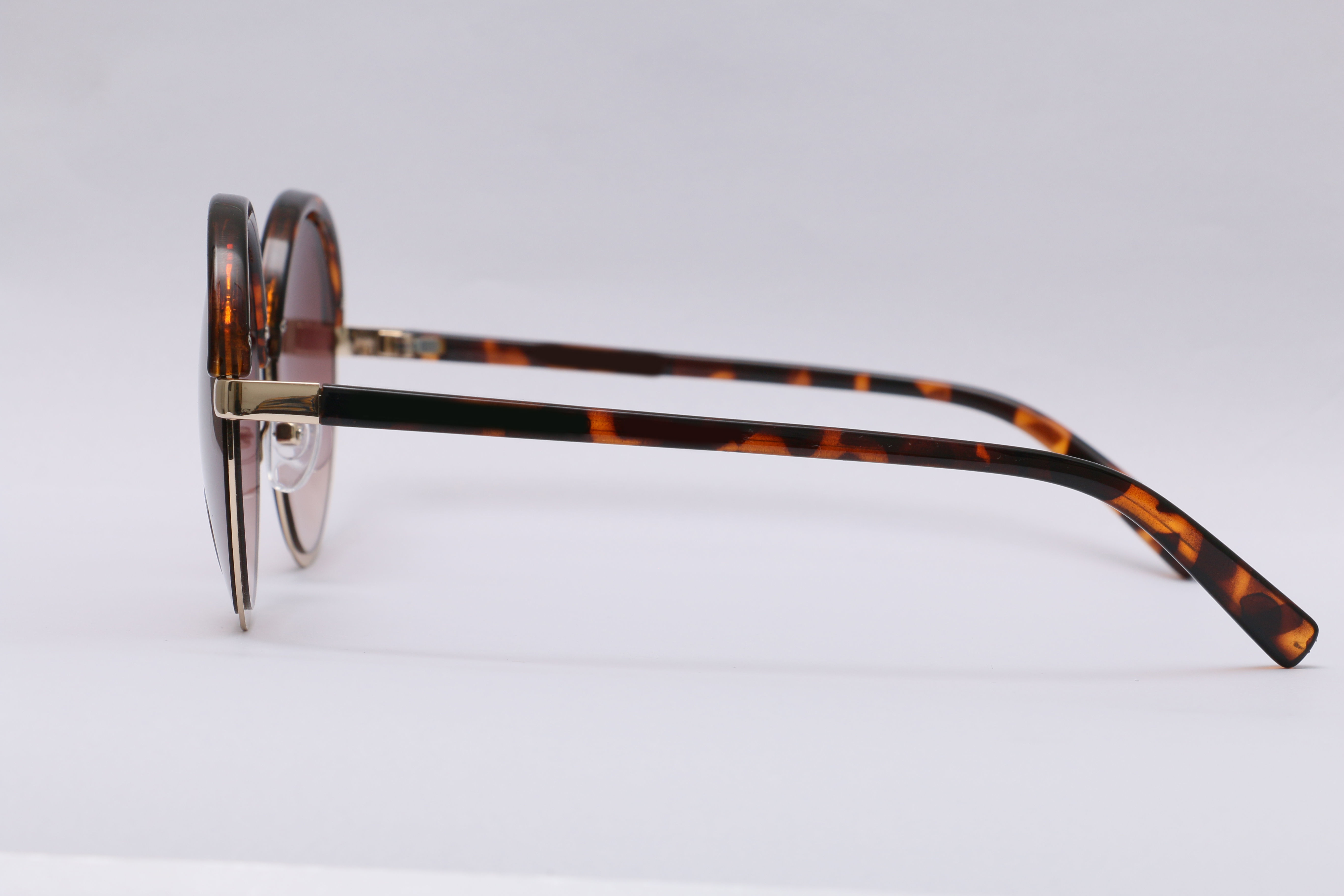 Eyeglasses for Men and Women 3D print model_18