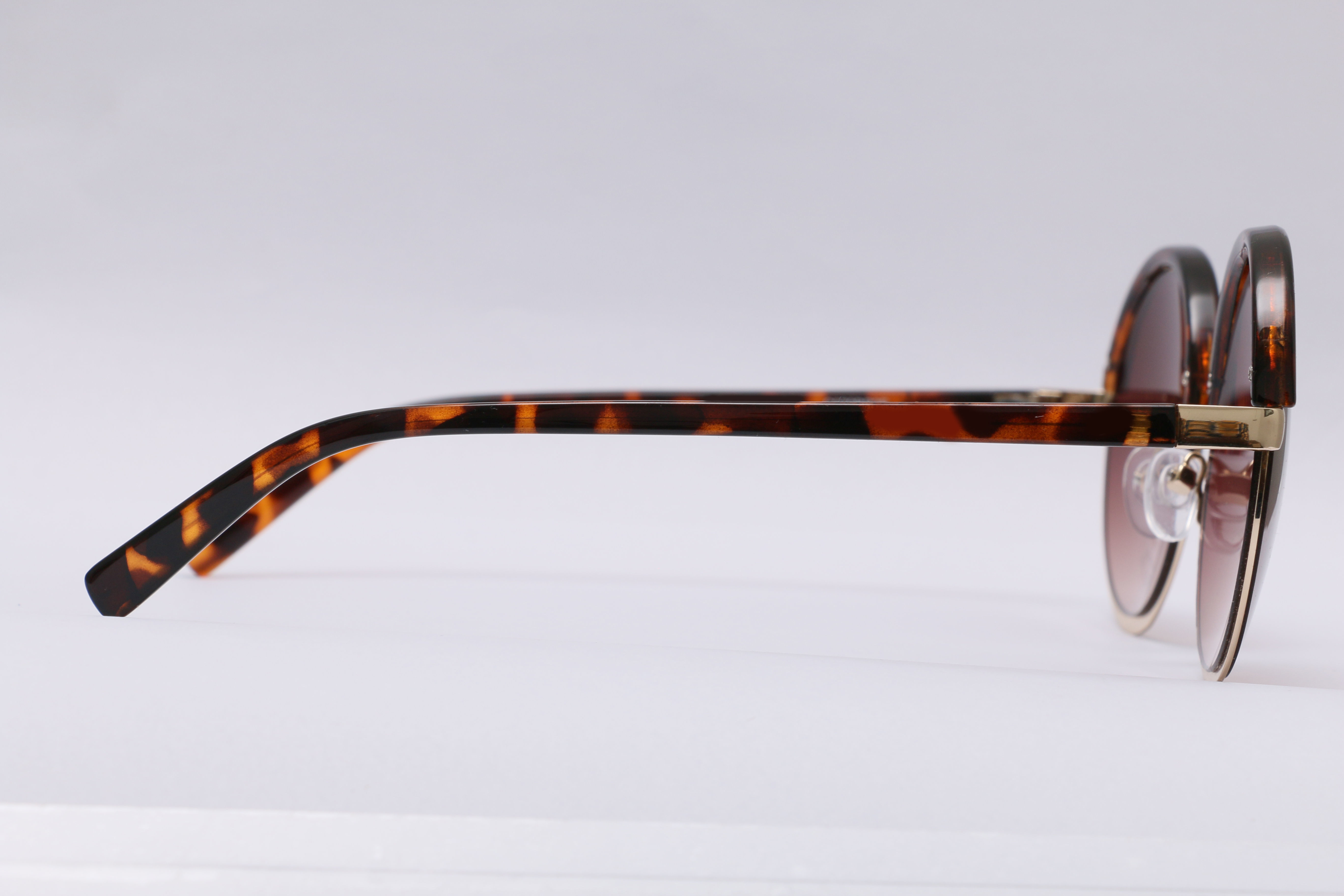 Eyeglasses for Men and Women 3D print model_14