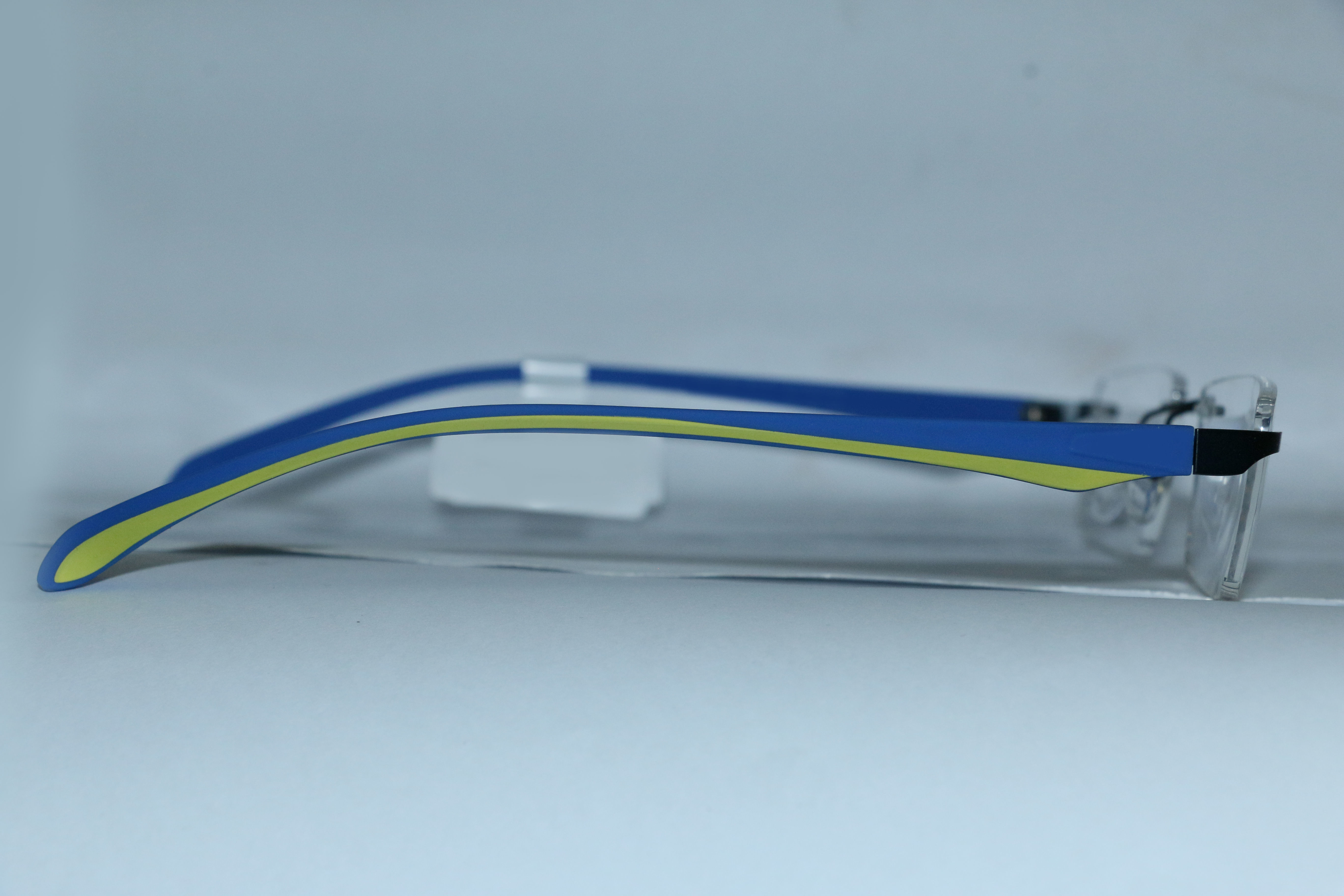 Eyeglasses for Men and Women 3D print model_7