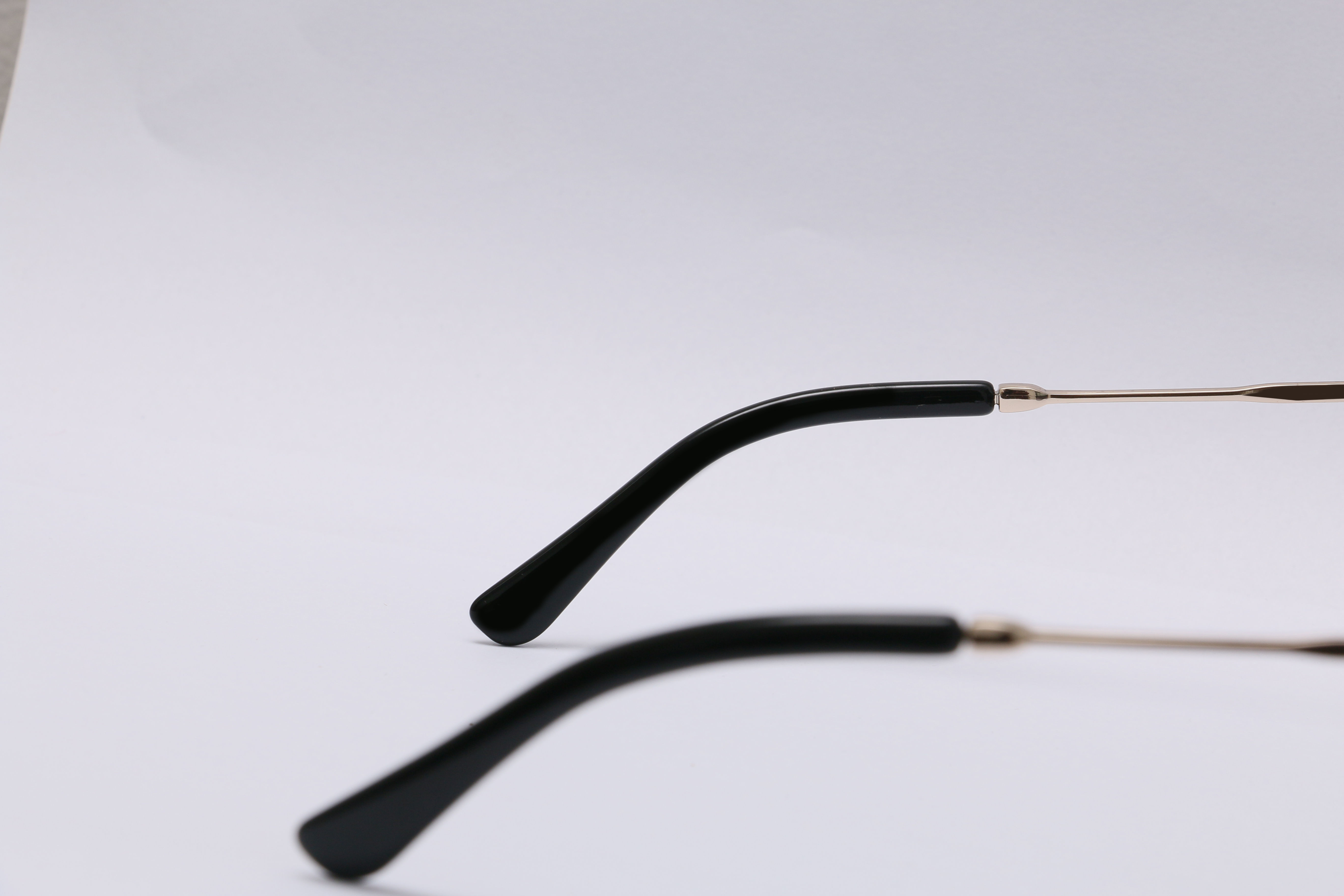 Eyeglasses for Men and Women 3D print model_13