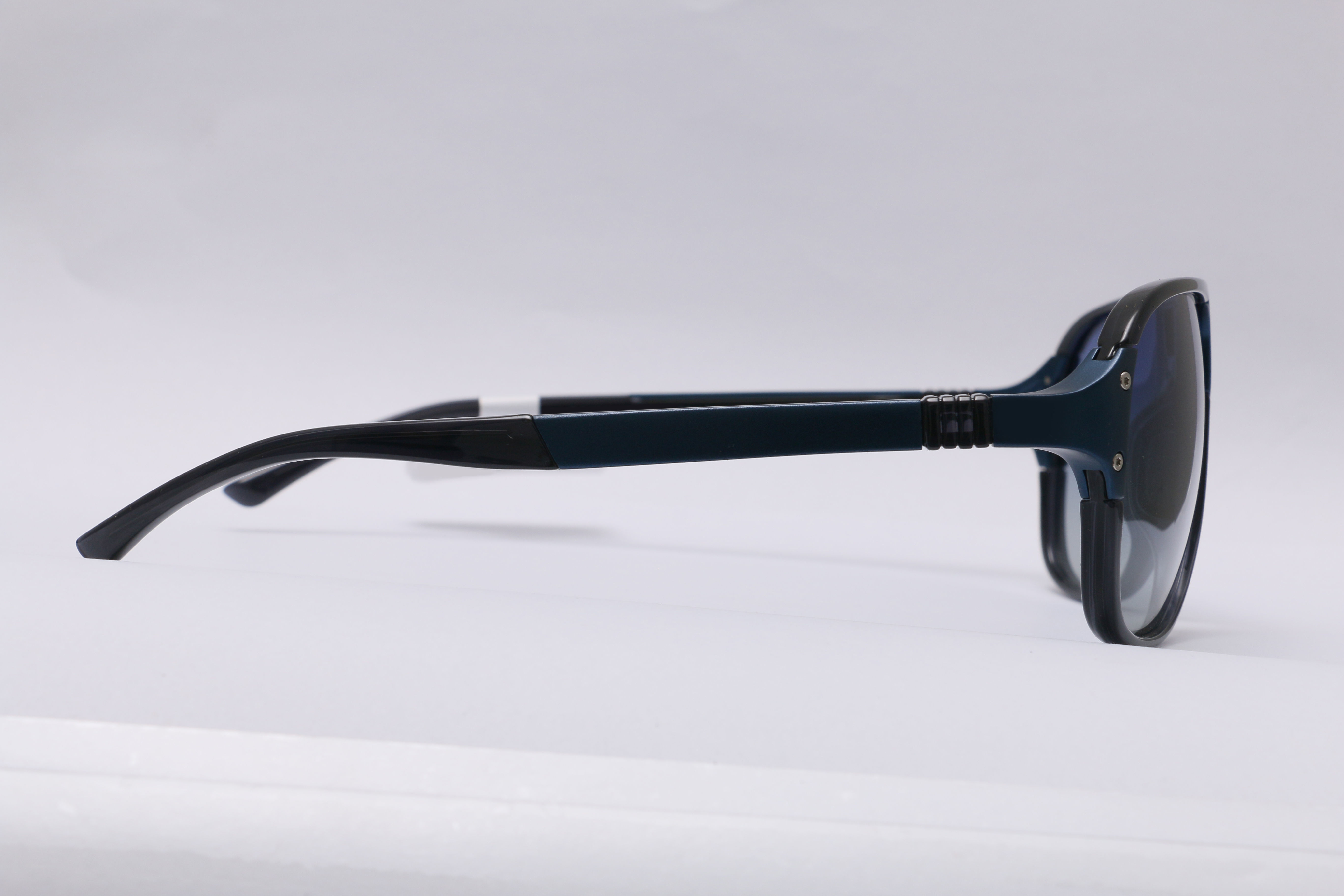 Eyeglasses for Men and Women 3D print model_12