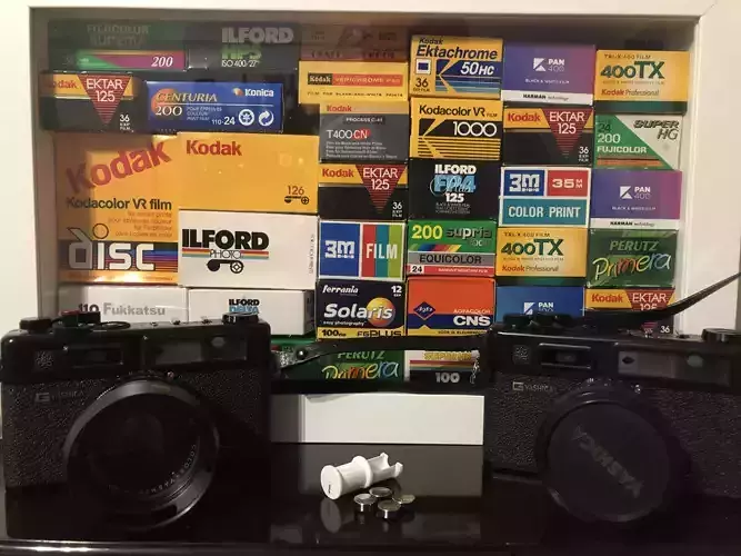 Yashica Electro 35 LR44 Adapter 3D print model