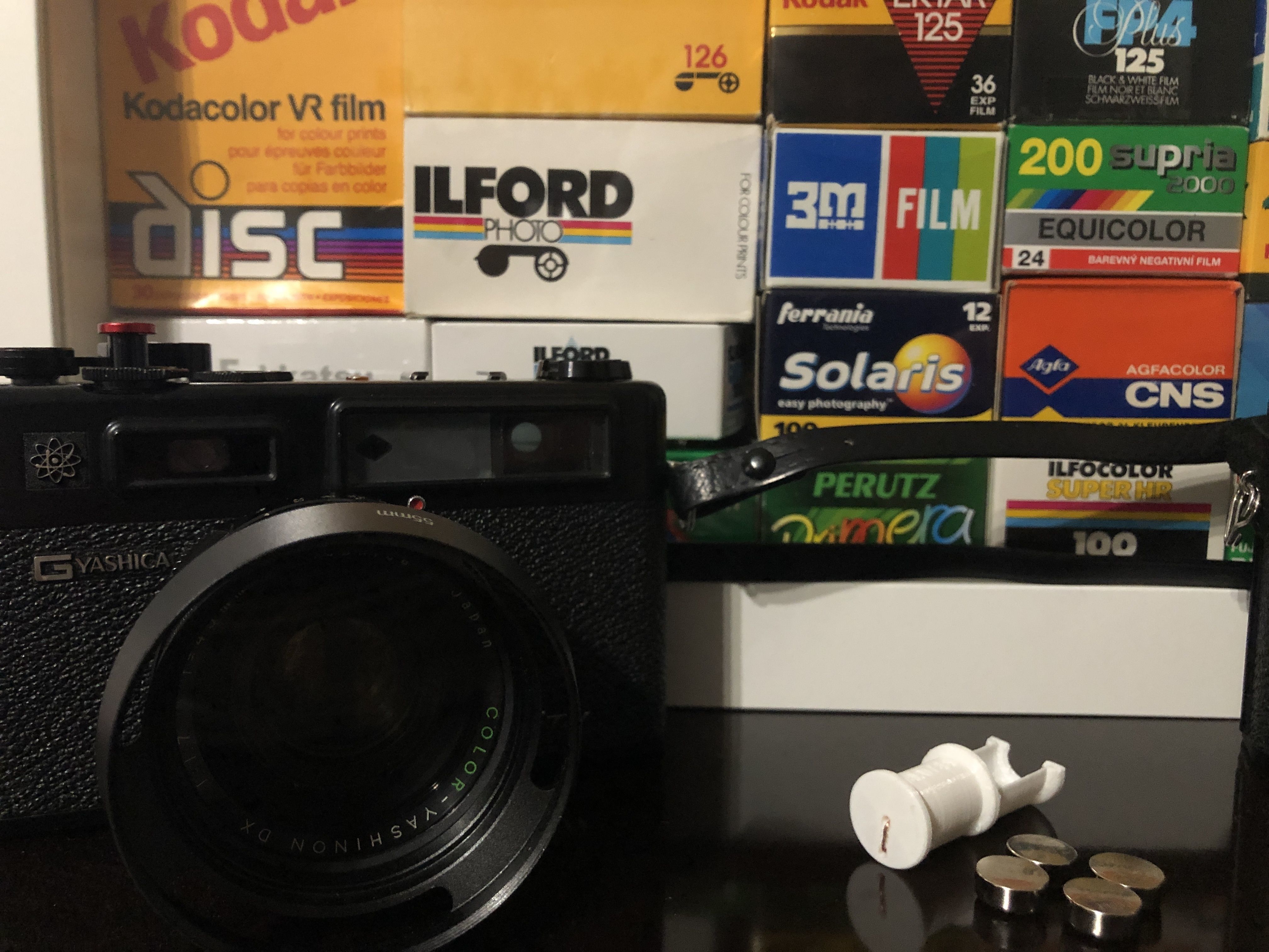 Yashica Electro 35 LR44 Adapter 3D print model_1