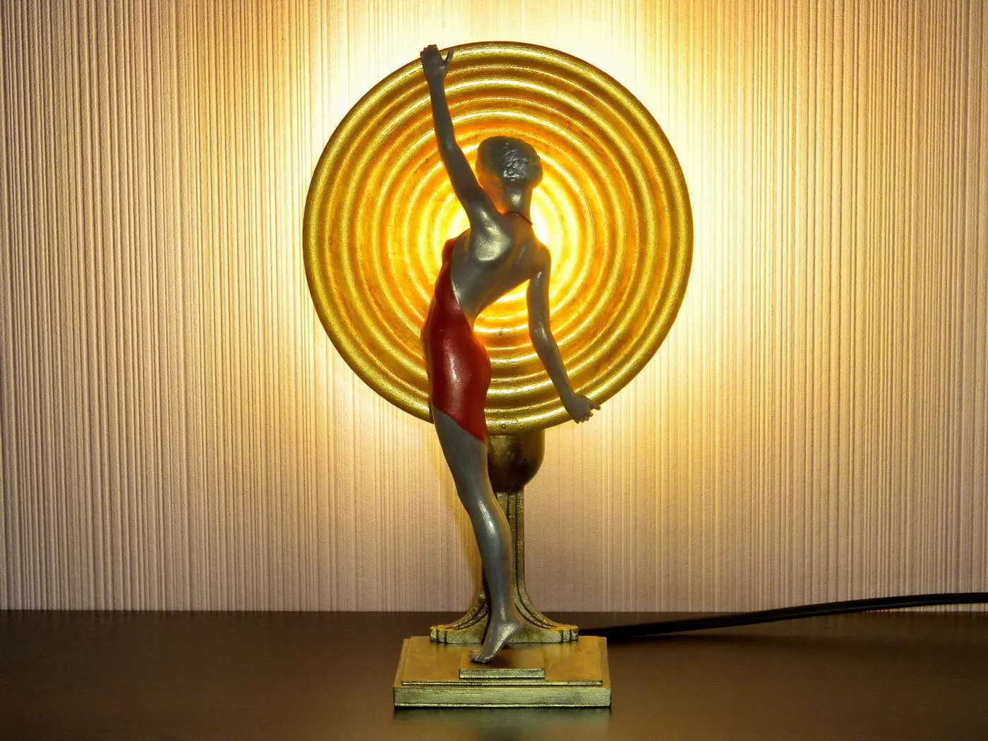 Art Deco Lamp 1 3D print model_0