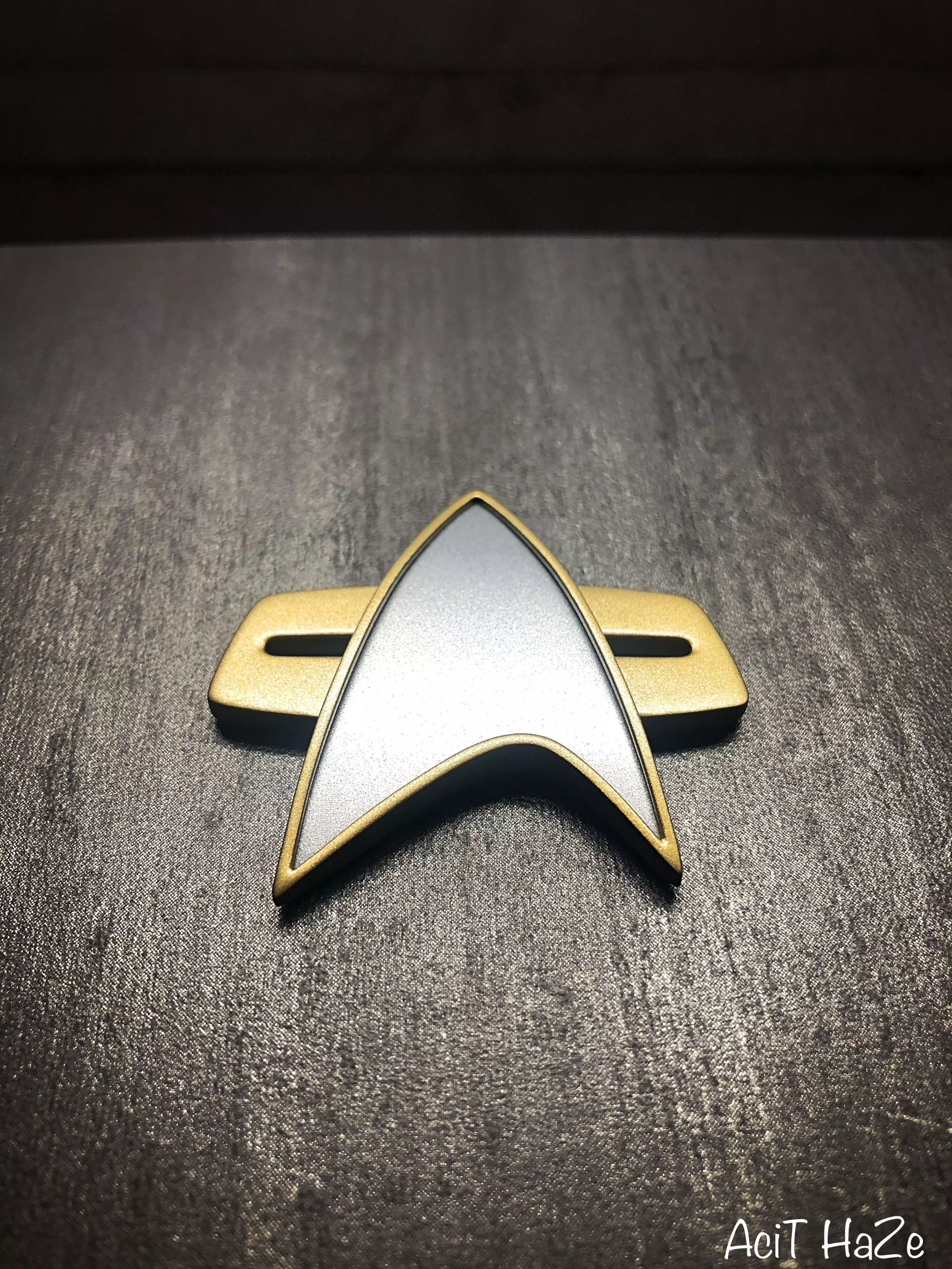 Star Trek Generations  Voyager First Contact Badge 3d print 3D print model_0