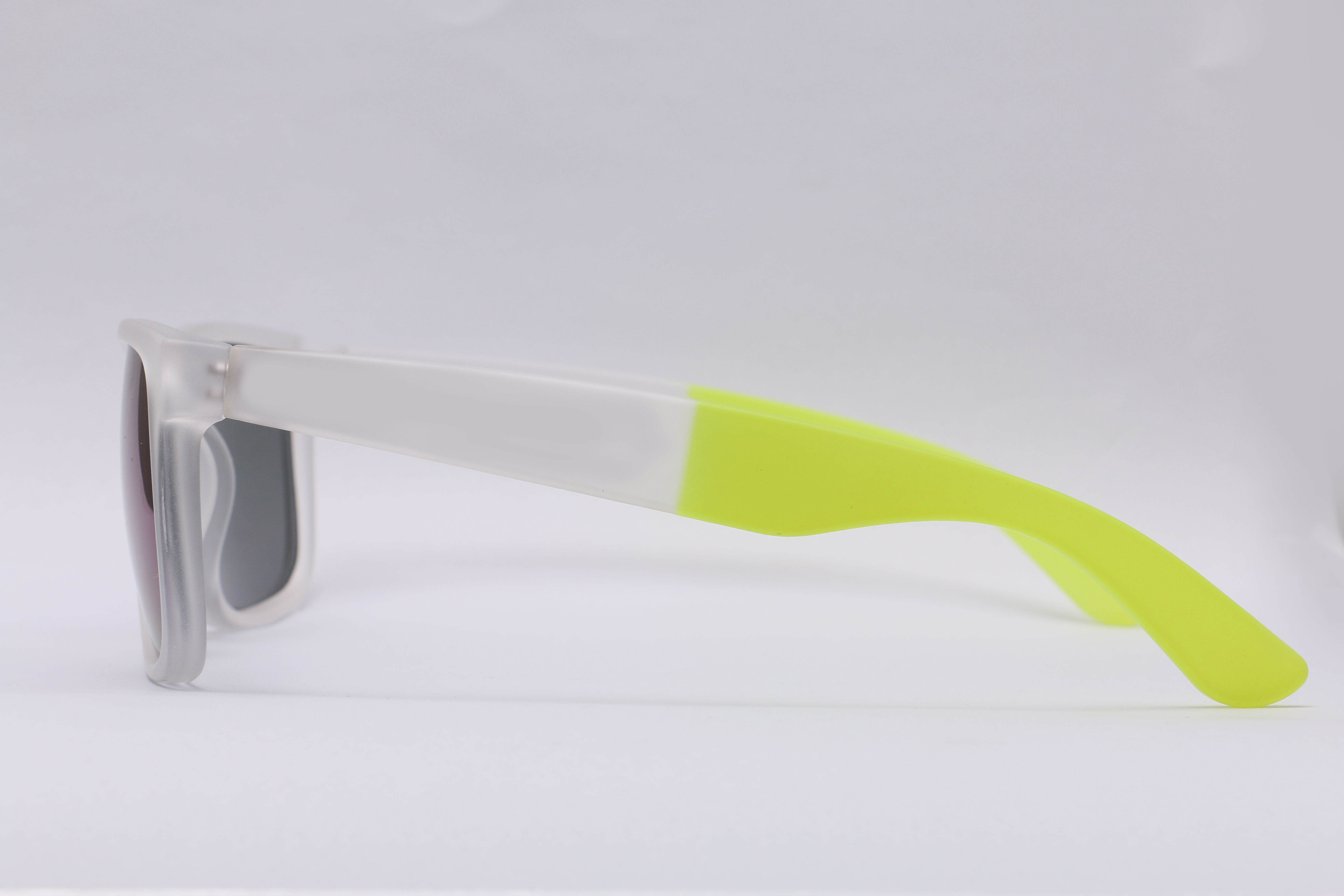 Eyeglasses for Men and Women 3D print model_7