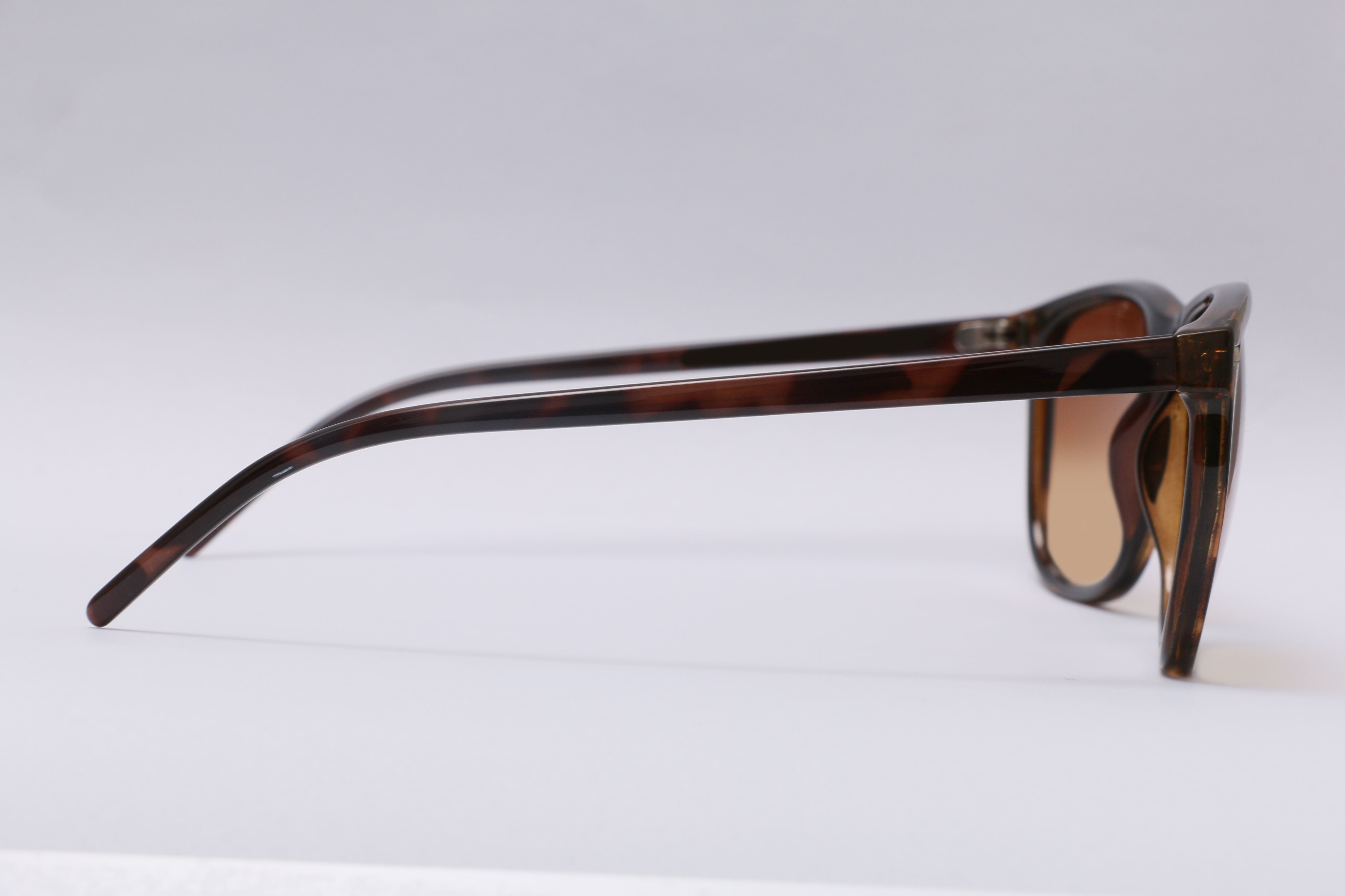 Eyeglasses for Men and Women 3D print model_19