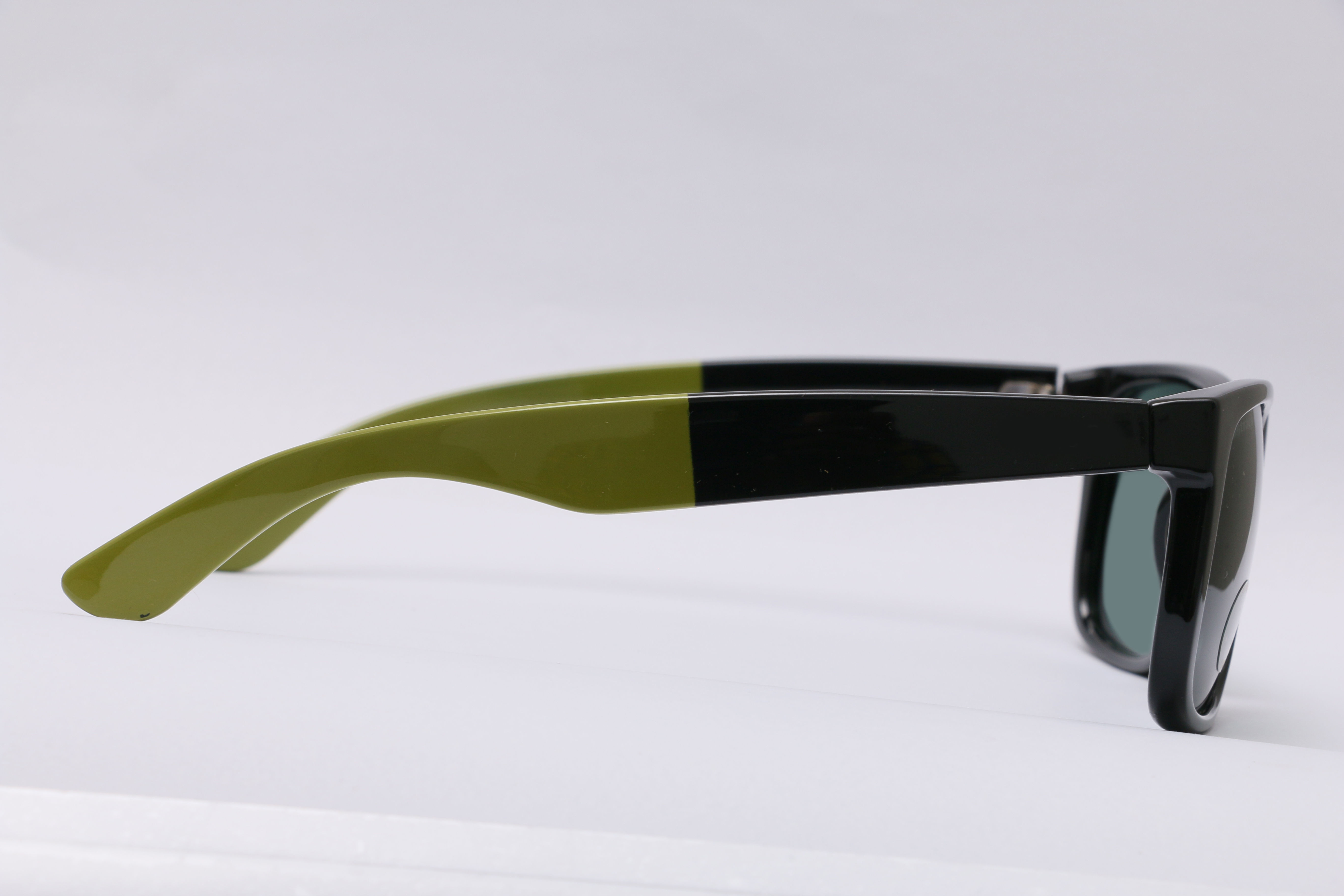 Eyeglasses for Men and Women 3D print model_13