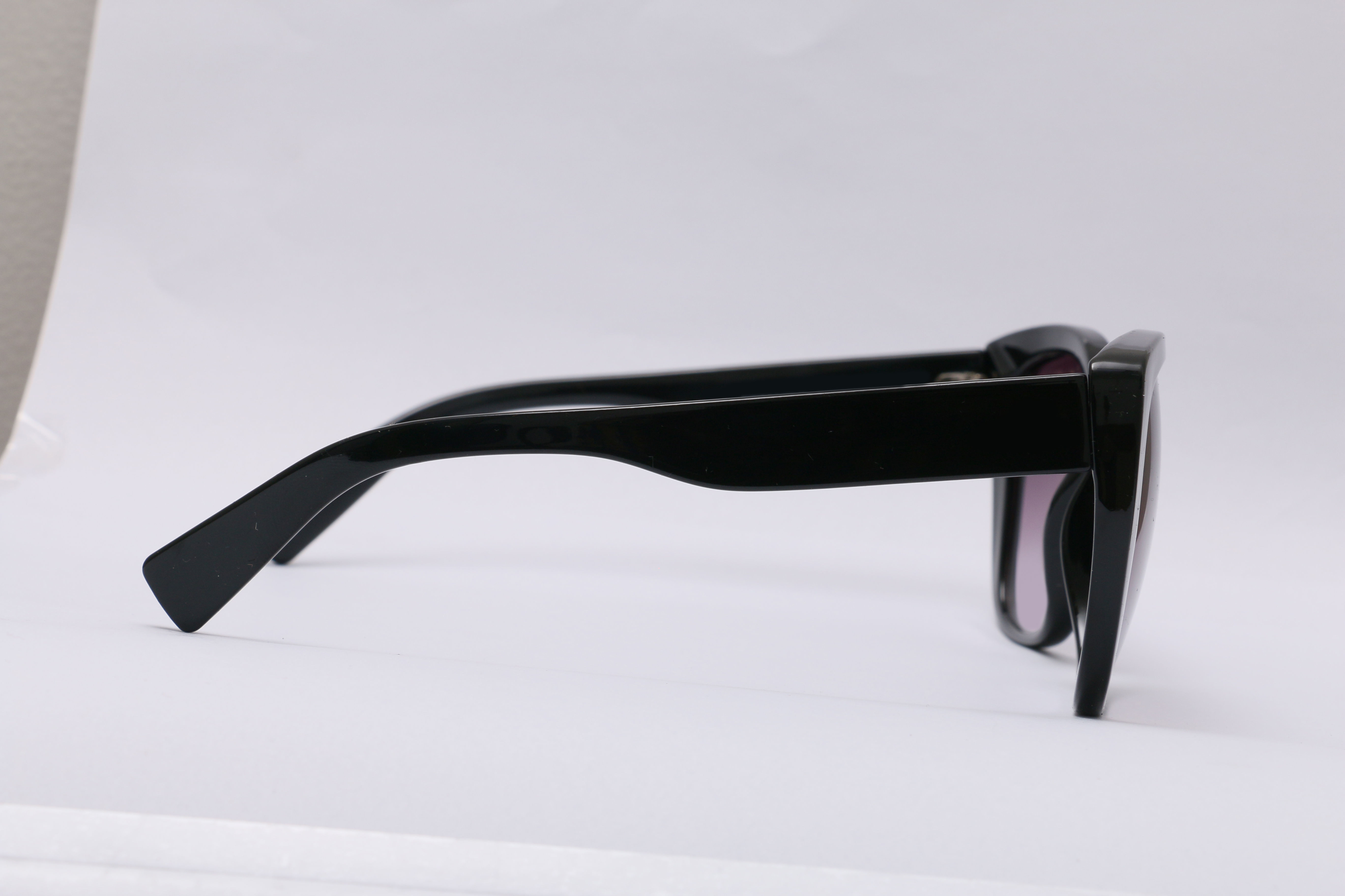 Eyeglasses for Men and Women 3D print model_14