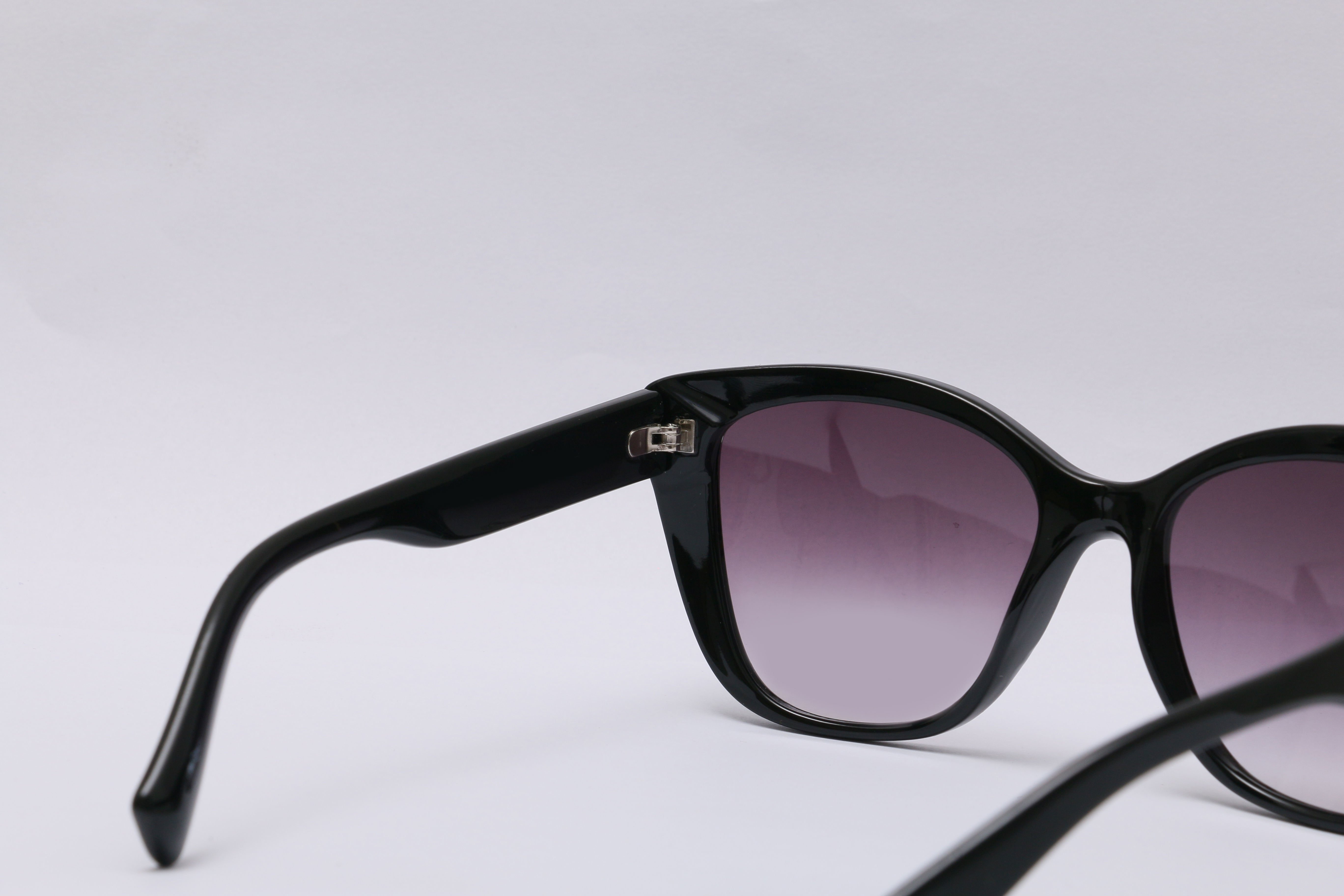 Eyeglasses for Men and Women 3D print model_16