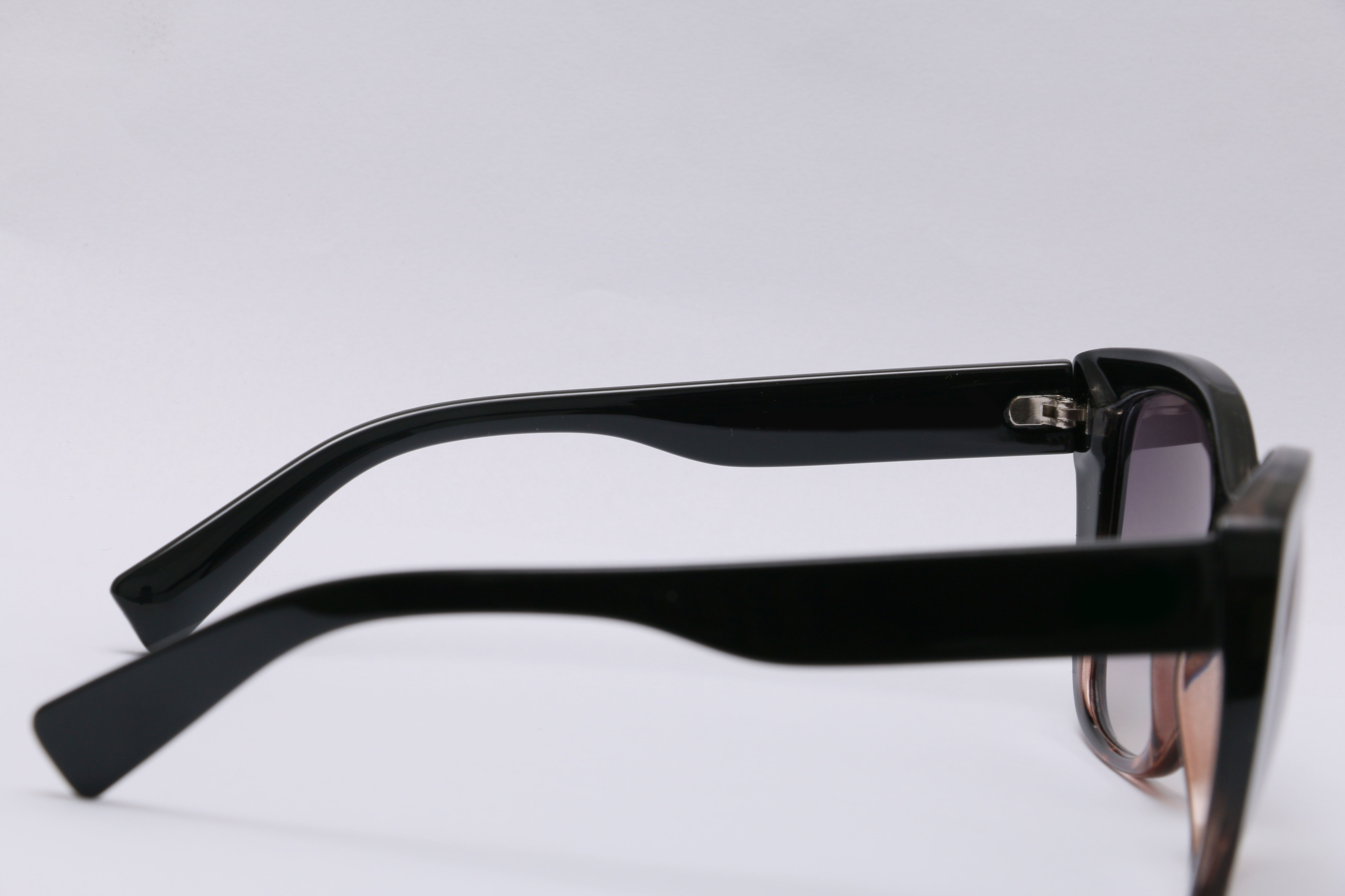 Eyeglasses for Men and Women 3D print model_16