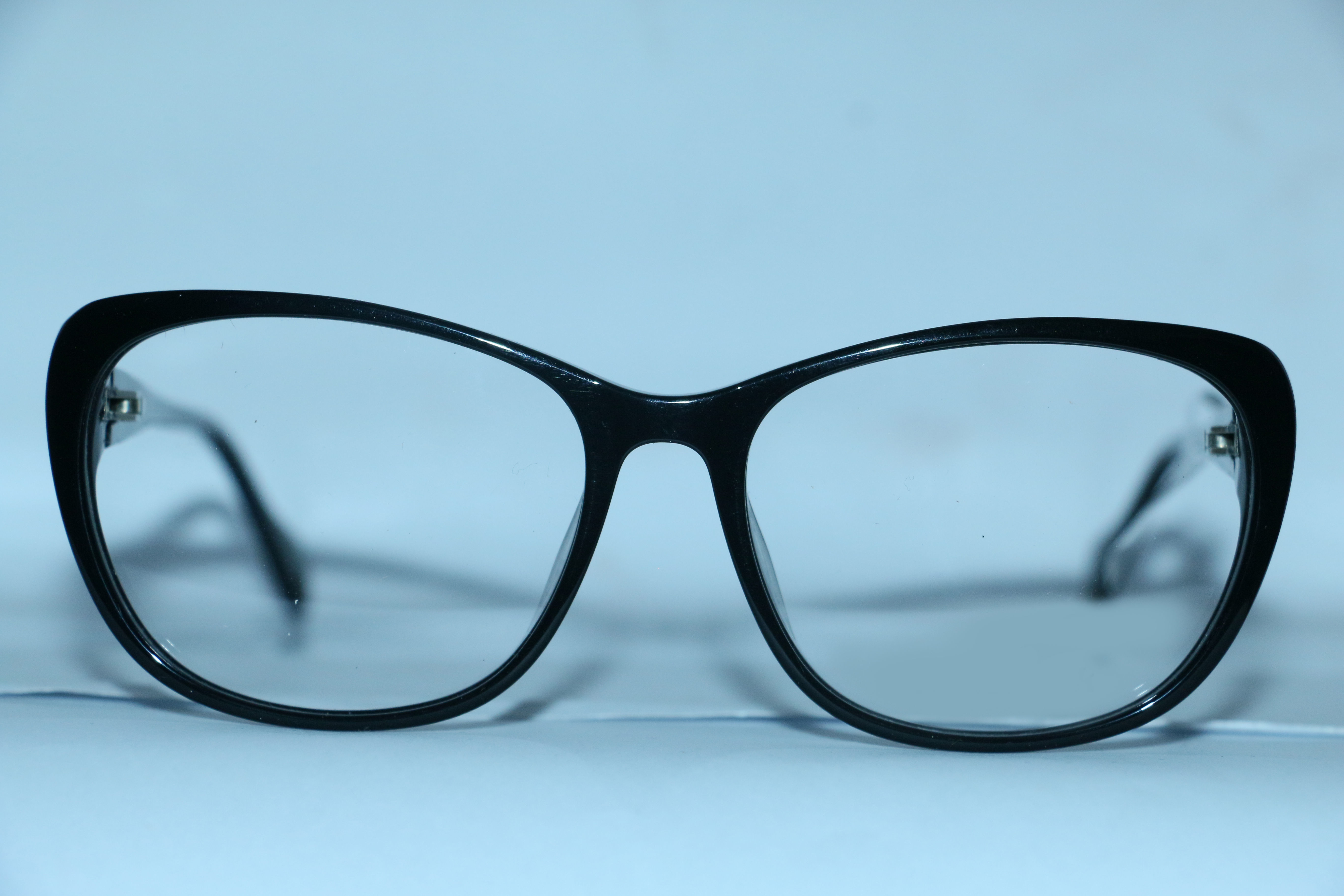 Eyeglasses for Men and Women 3D print model_4