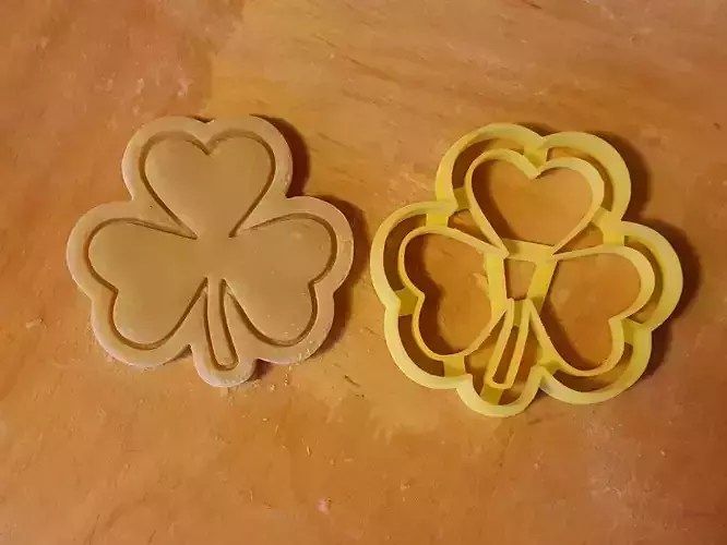Clover cookie cutter