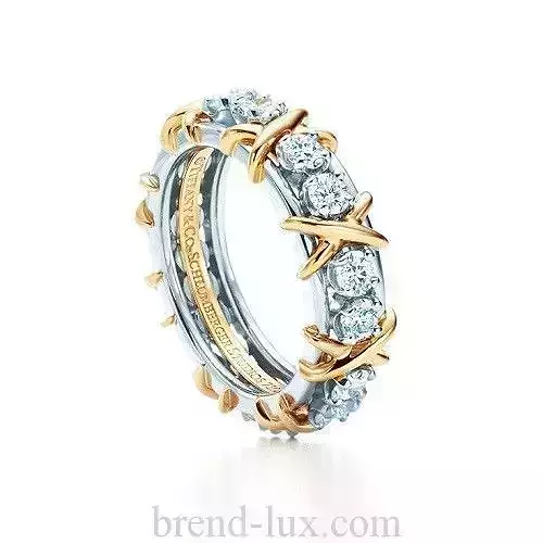 Beautiful ring  265