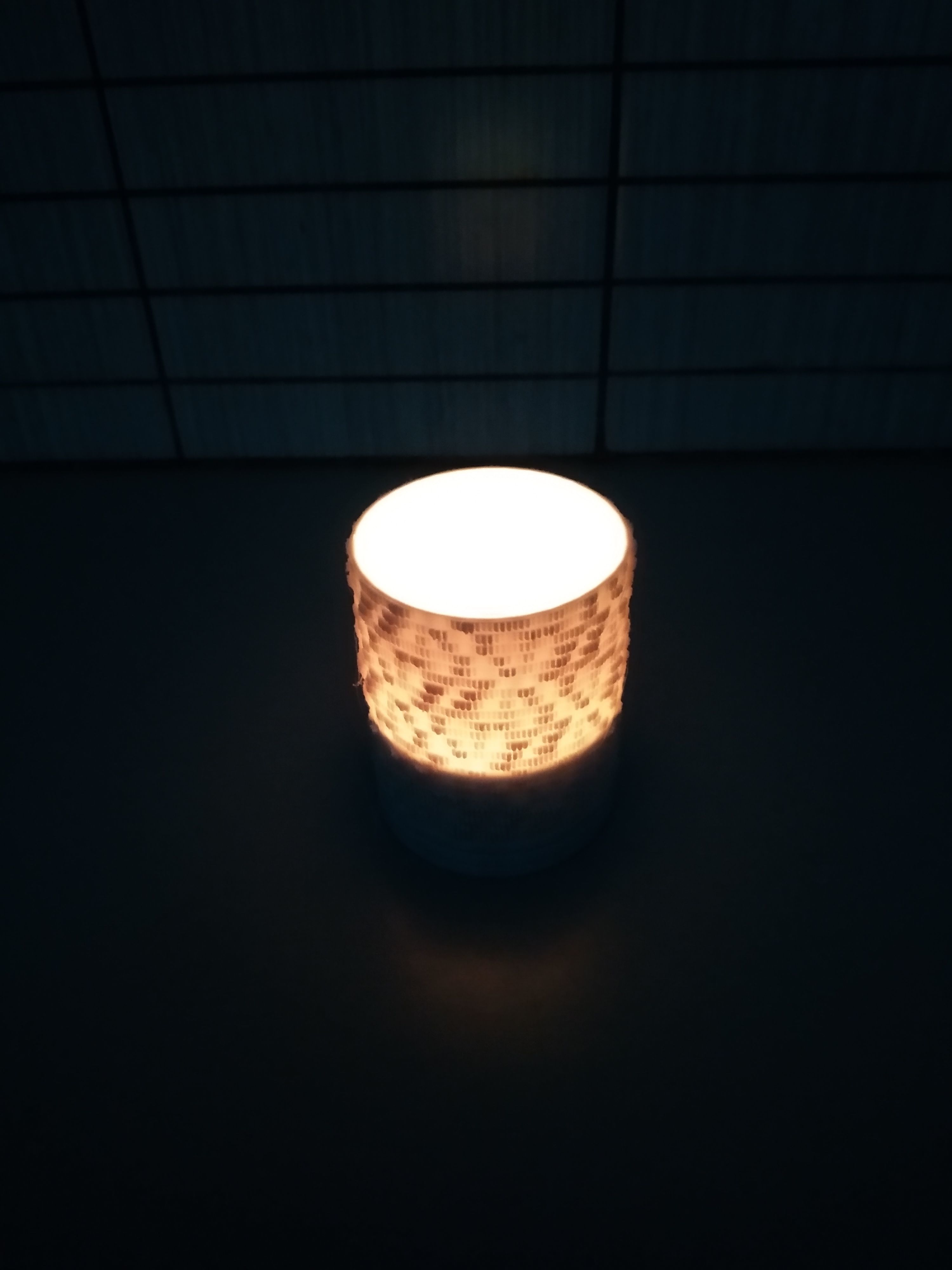 Tealight holder pixel-like texture 3D print model_3