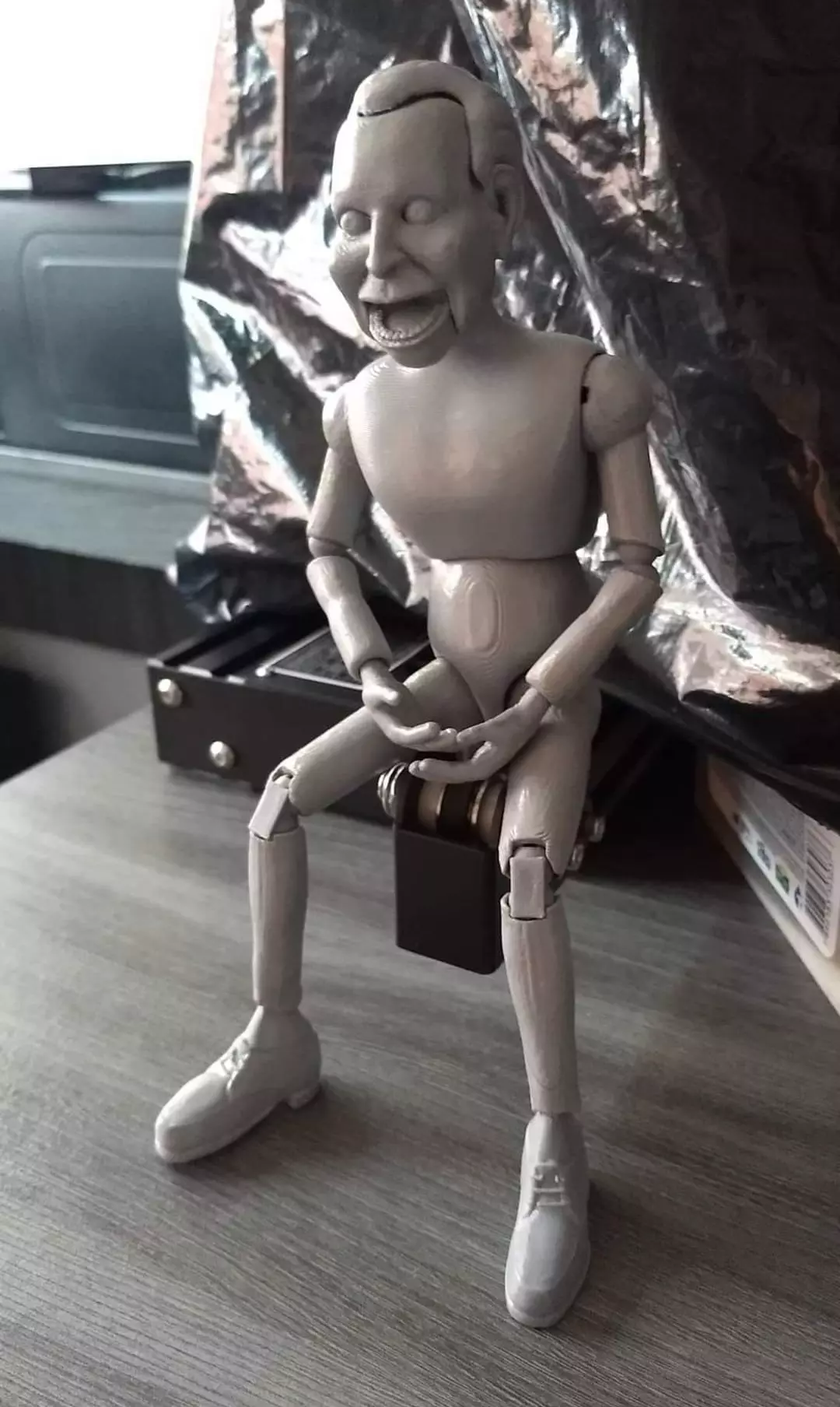 billy the doll articulated 3D print model_0