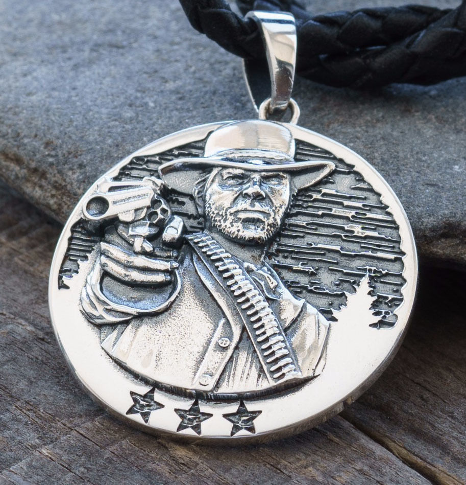 Red dead redemption pendant 3D print model_1