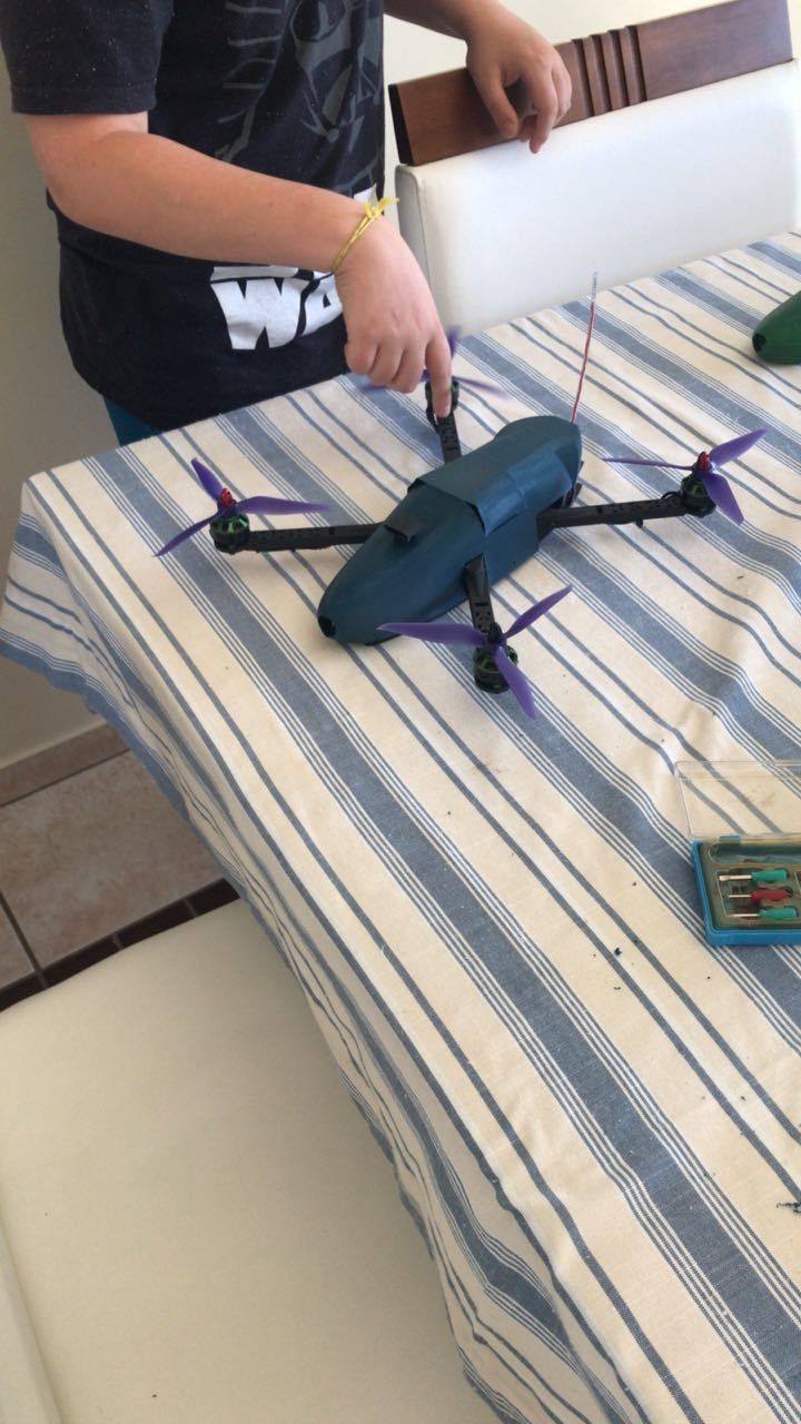 Wild Chaser Drone 3D print model_11