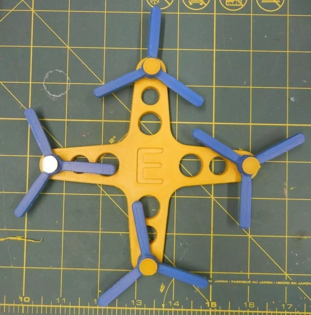 Toy Quadcopter Free 3D print model